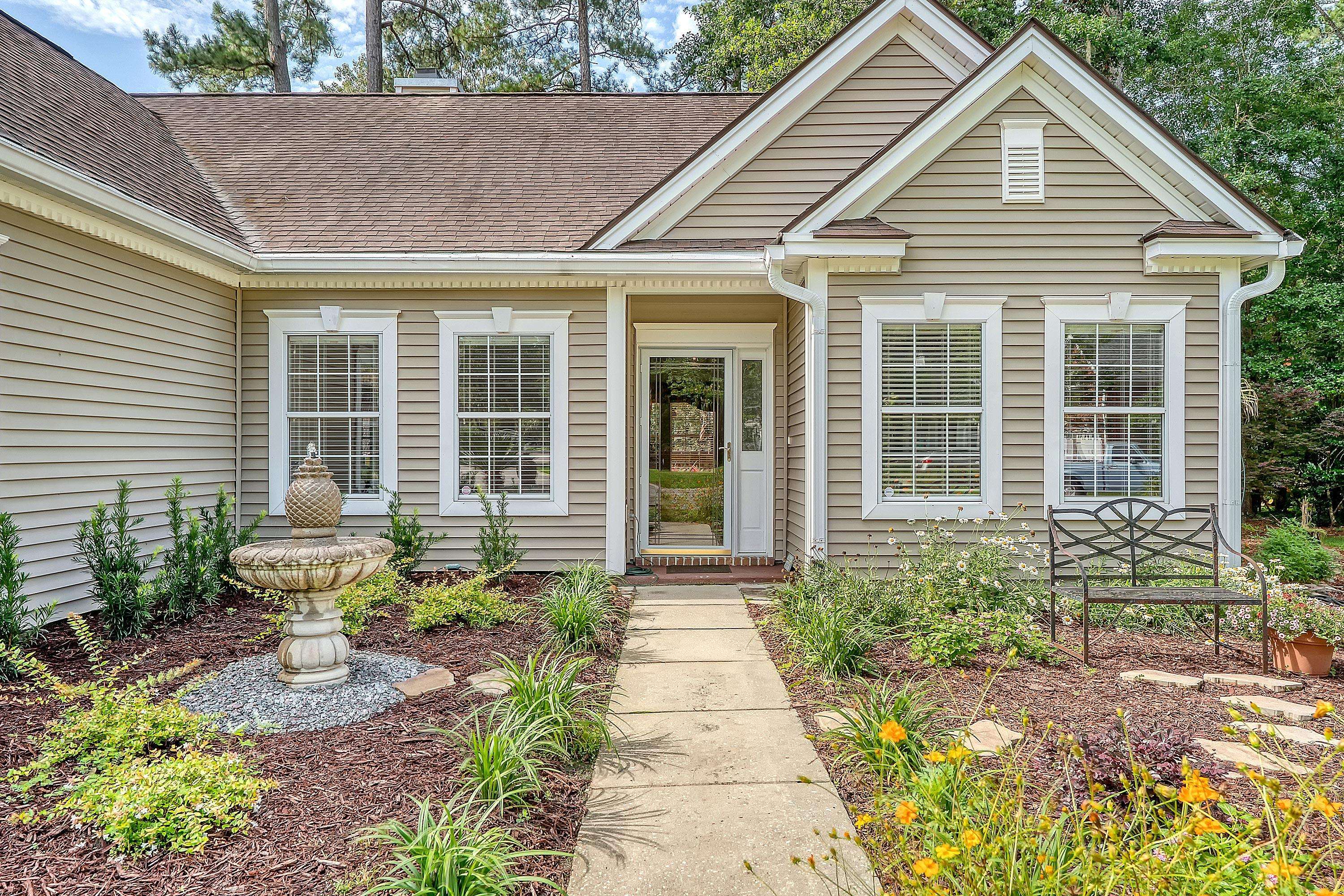 Summerville, SC 29485,801 Long Drive Rd