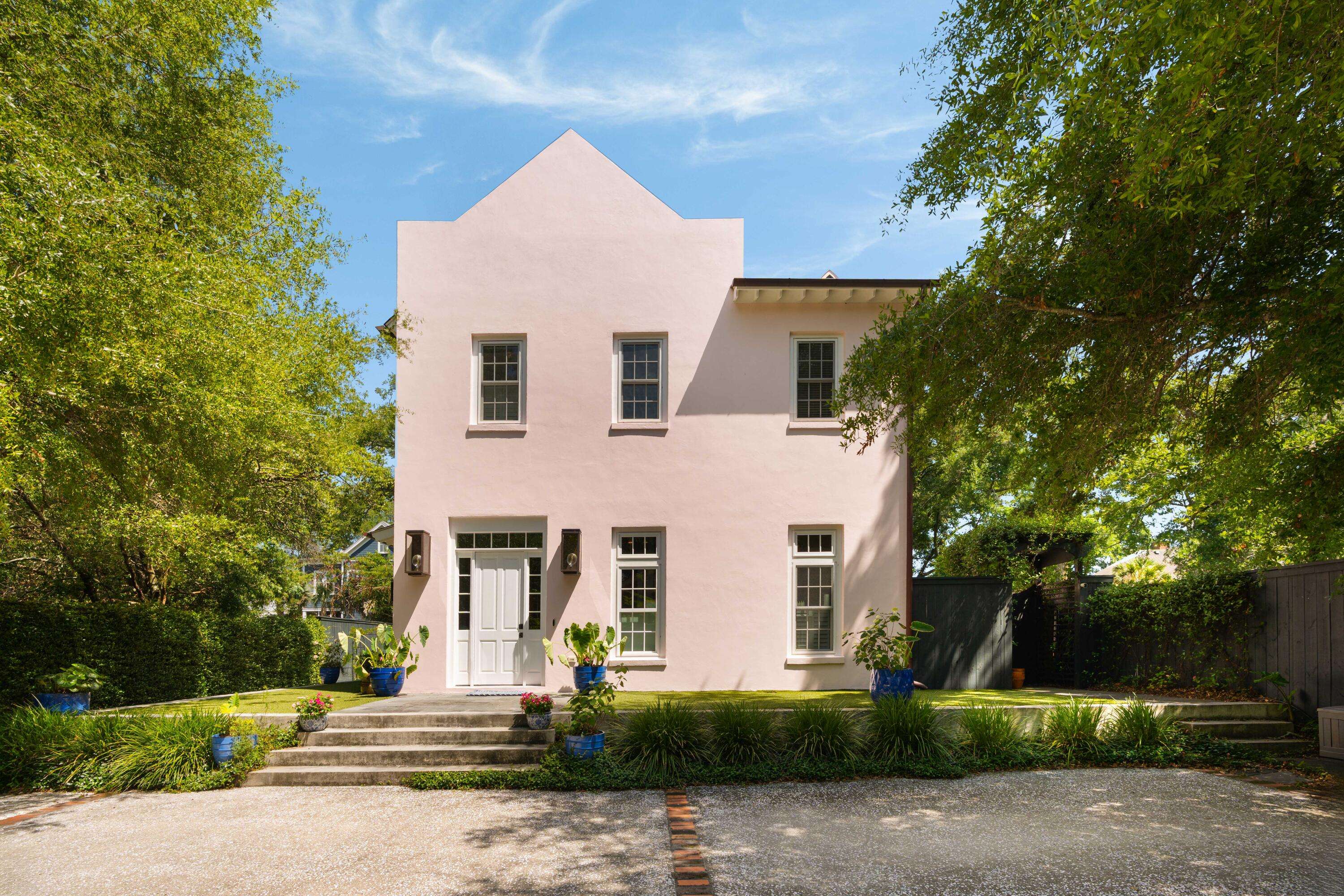 Mount Pleasant, SC 29464,429 Venning St
