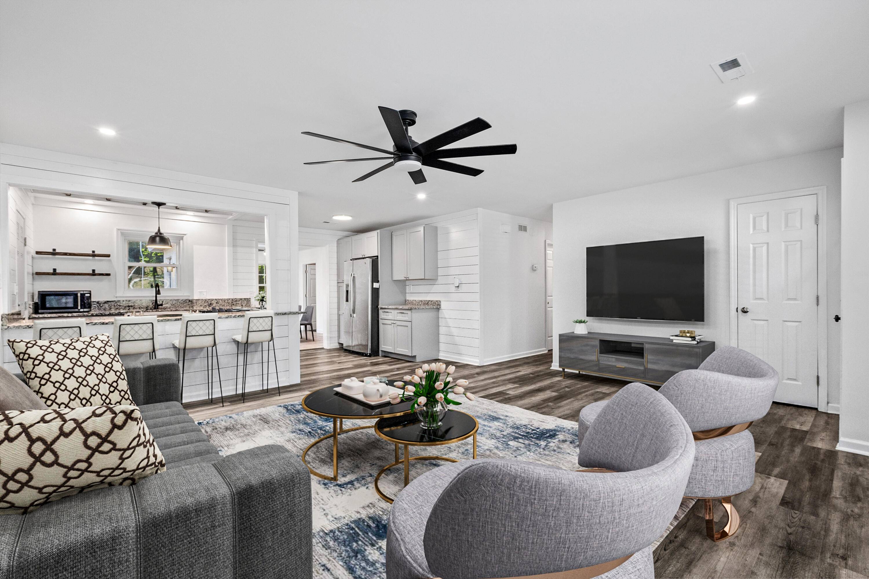 Summerville, SC 29485,207 Terry Ave