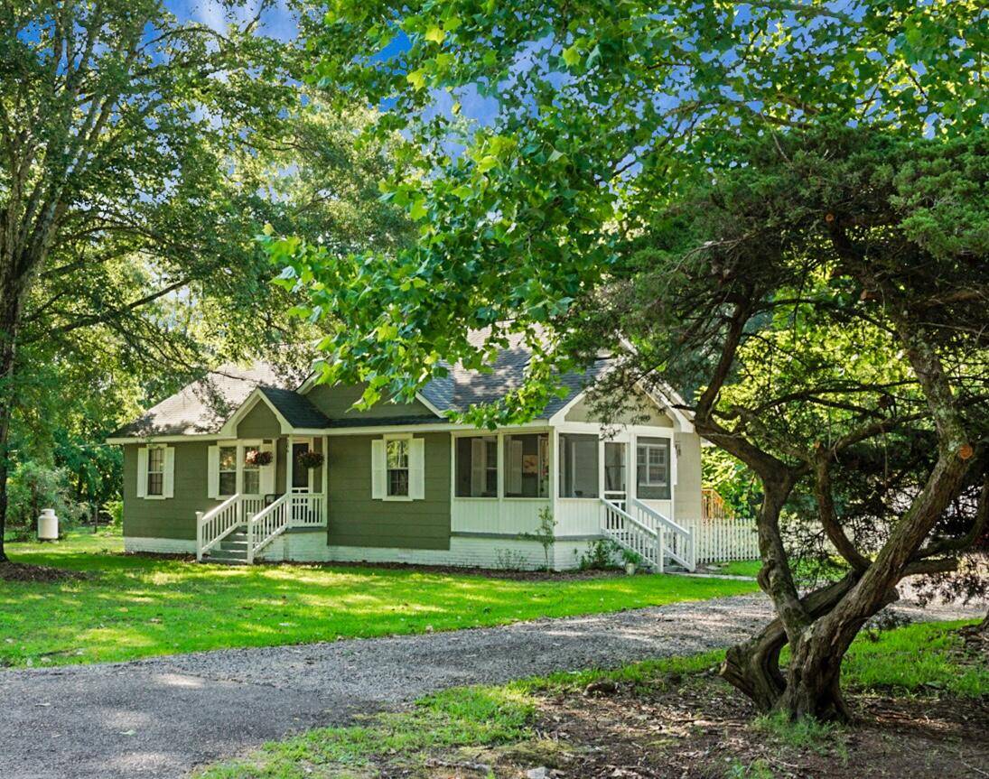 Dorchester, SC 29437,286 Mallard Lake Rd