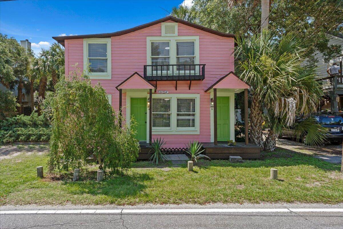 Folly Beach, SC 29439,509 E Ashley Ave