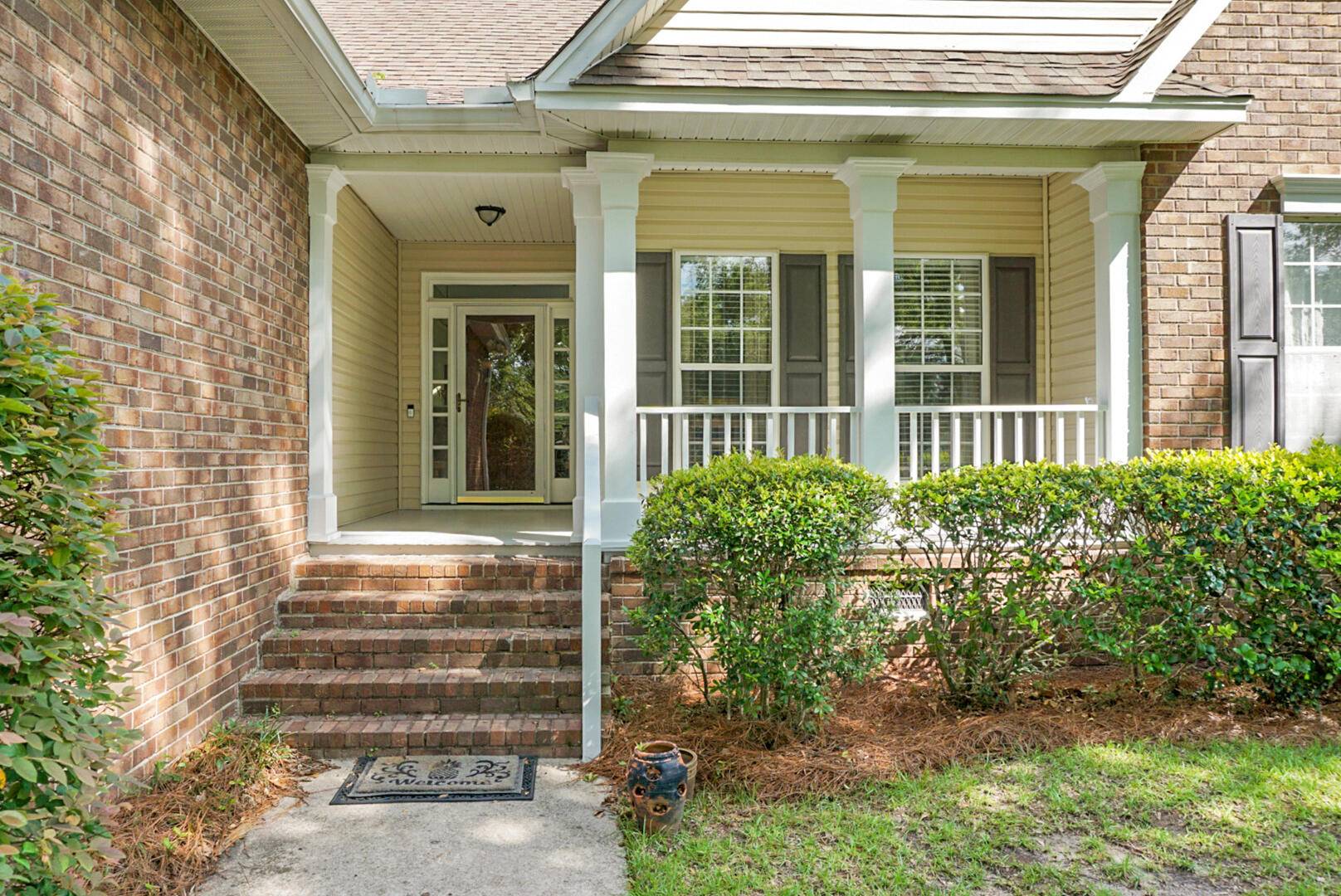 Mount Pleasant, SC 29464,652 Spinner Cir