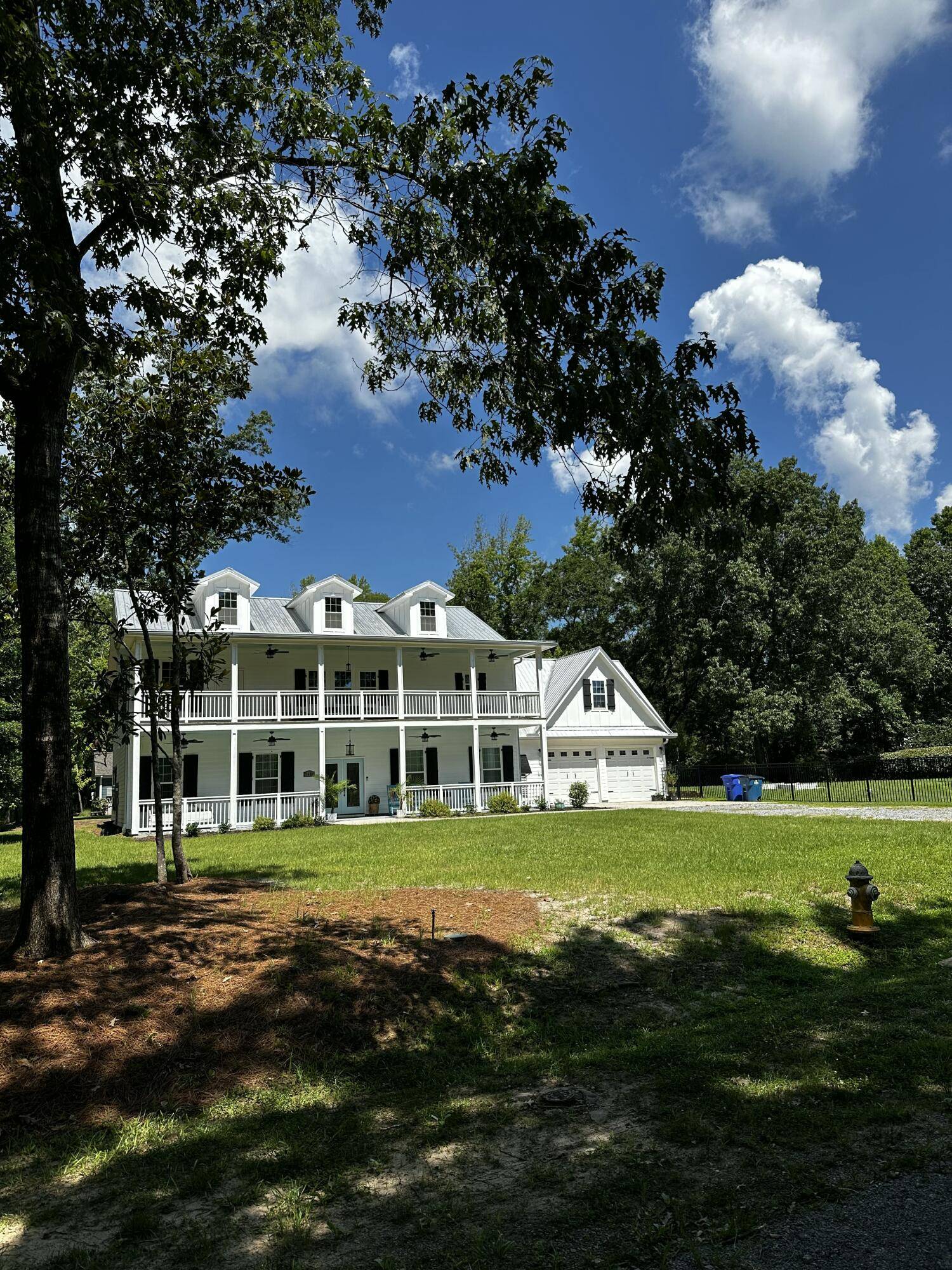 Hollywood, SC 29449,5681 Captain Kidd Rd