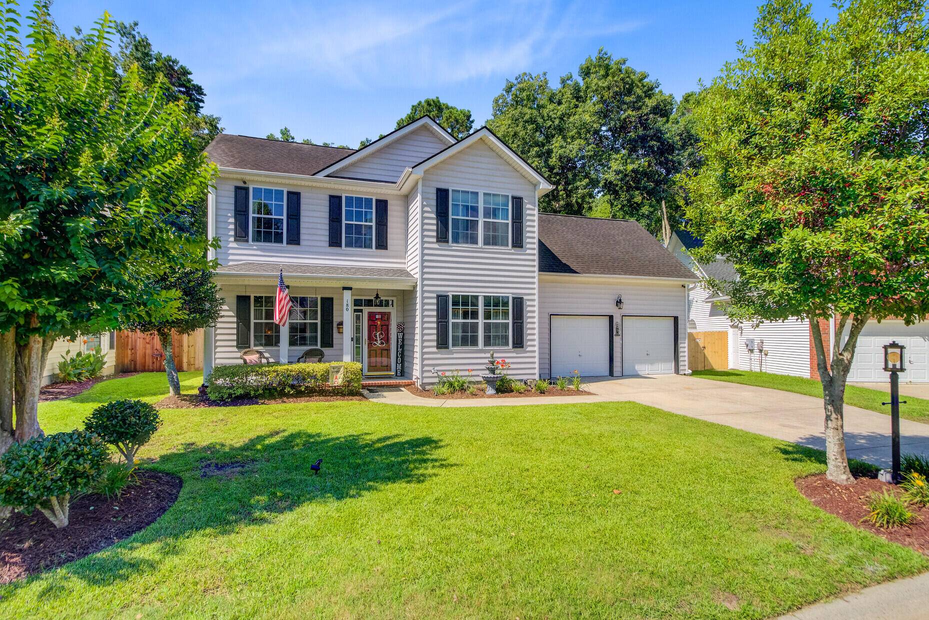 Summerville, SC 29485,180 Willowbend Ln