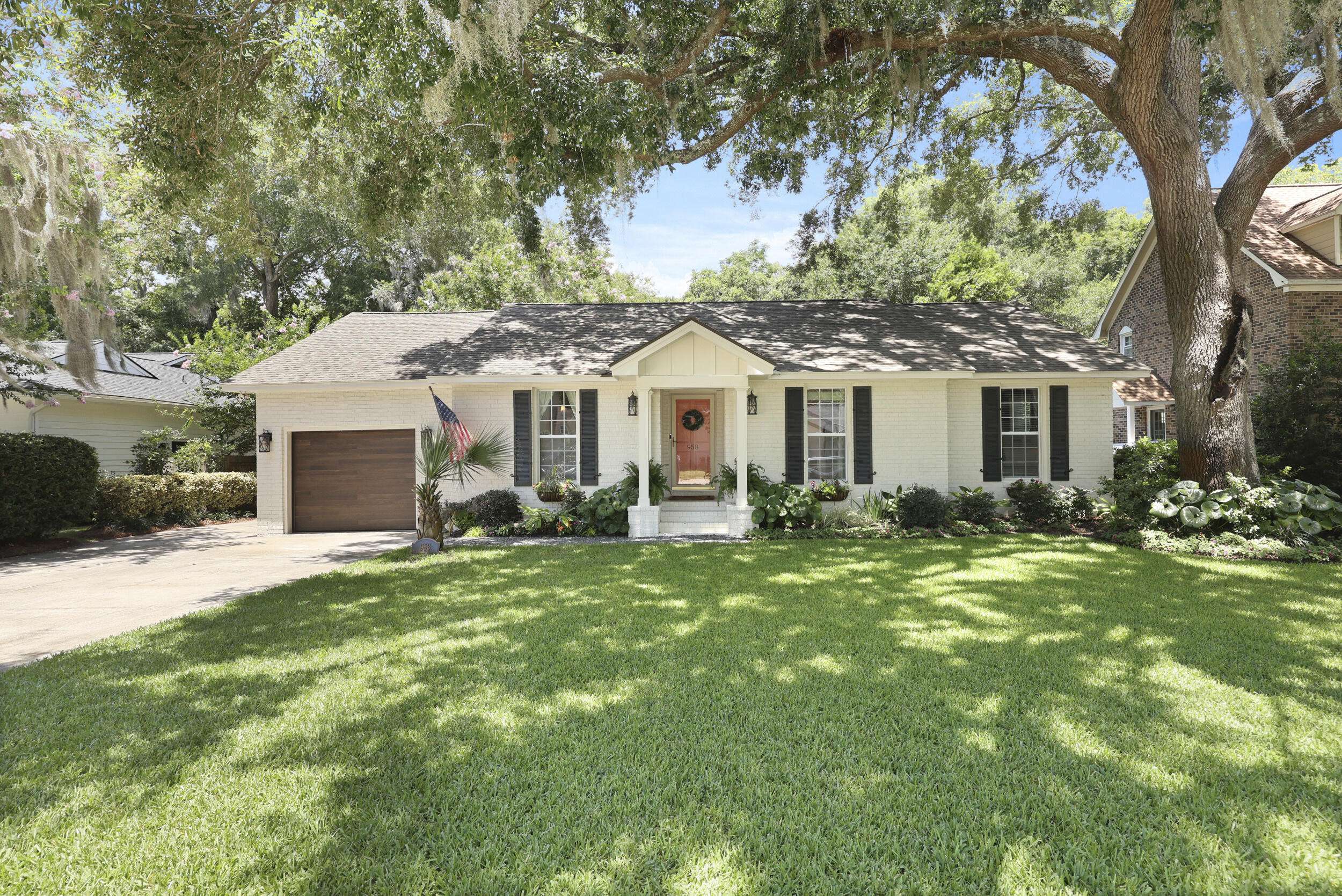 Mount Pleasant, SC 29464,958 Night Heron Dr