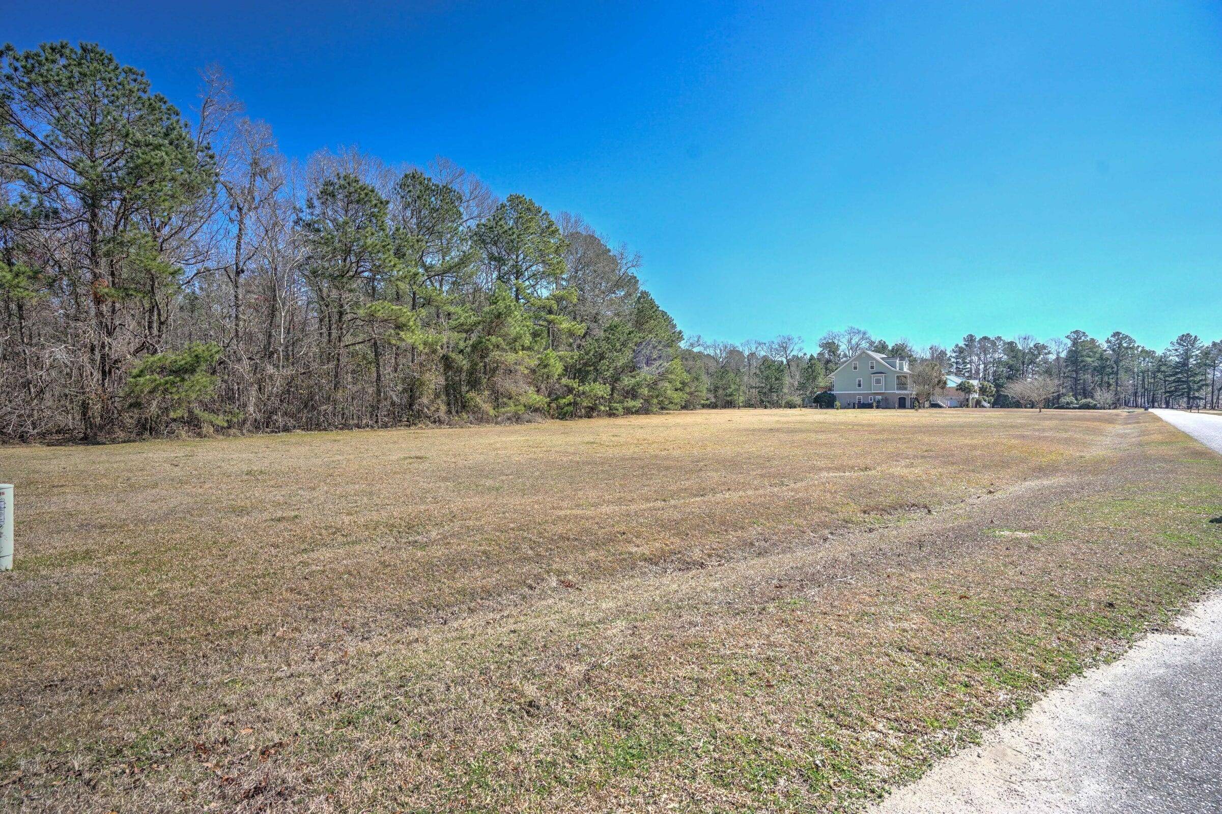 Summerville, SC 29485,107 Boyle Way