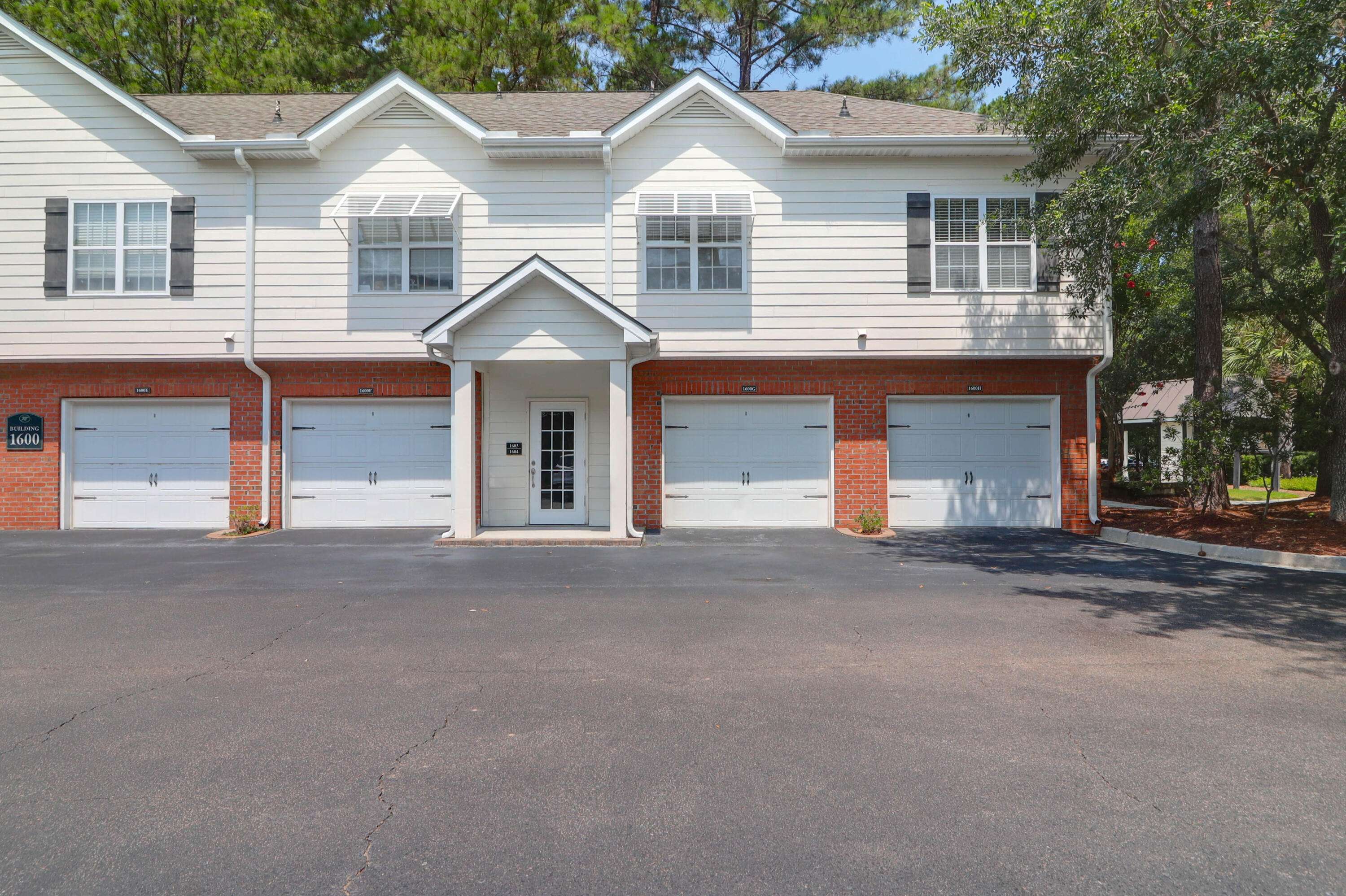 Mount Pleasant, SC 29466,1604 Basildon Rd
