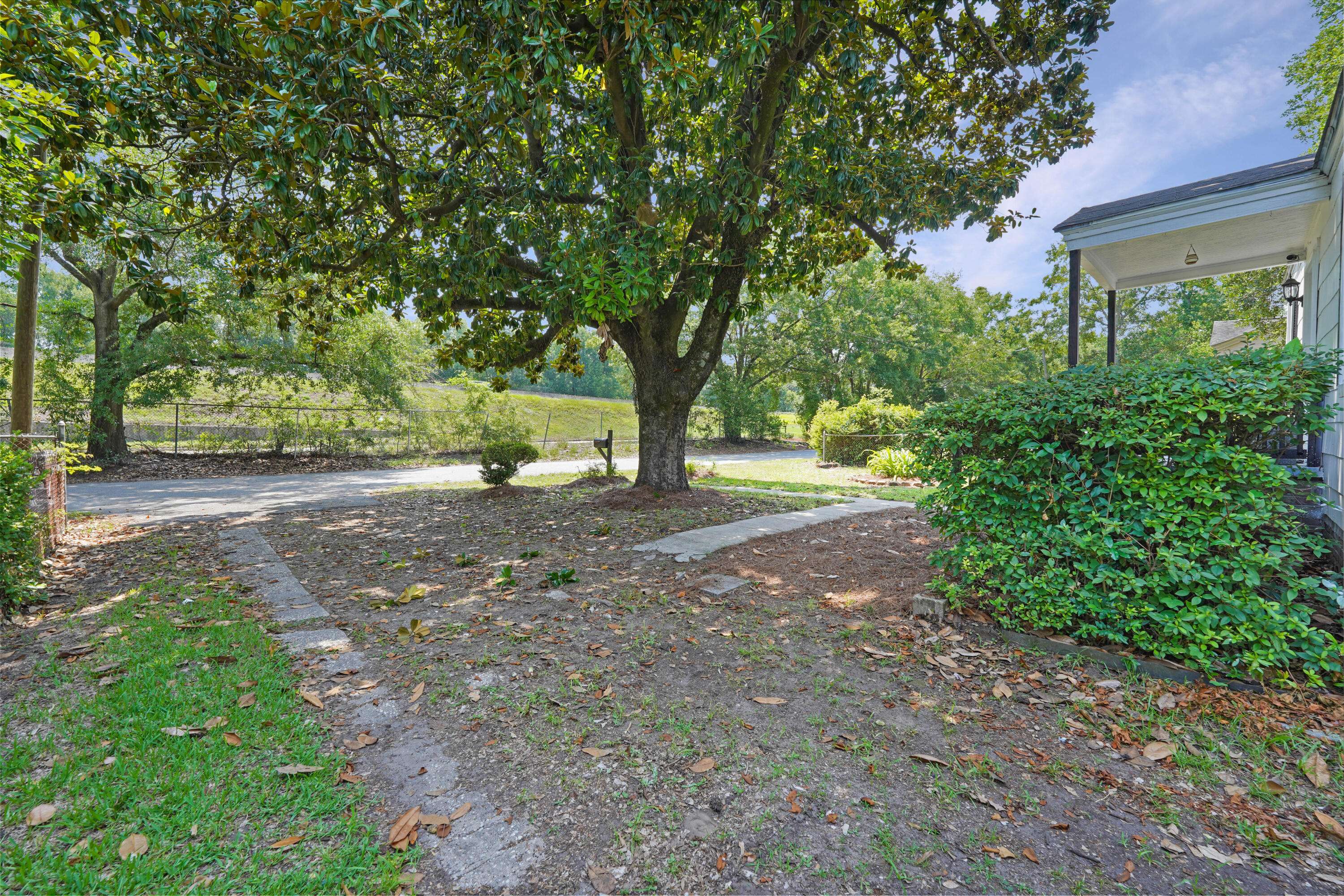 North Charleston, SC 29405,2608 Seymour Ave
