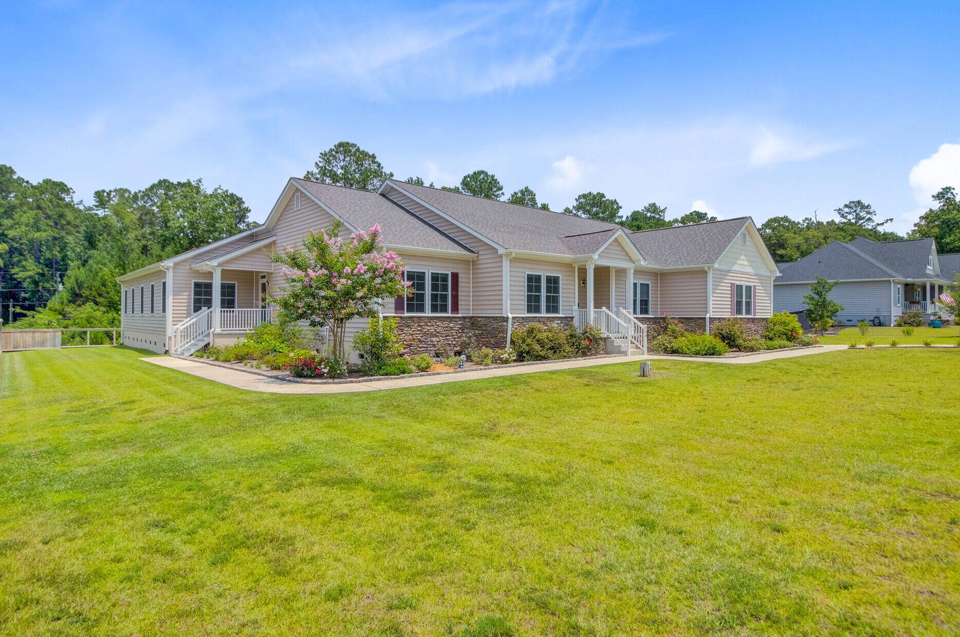 Summerville, SC 29483,708 Tierra Loop