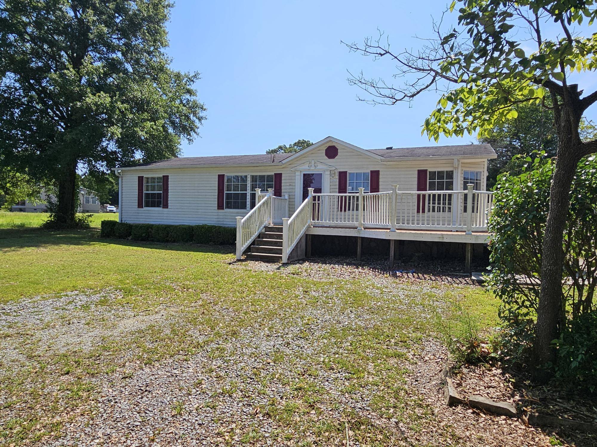 Manning, SC 29102,1457 Wyboo Ave