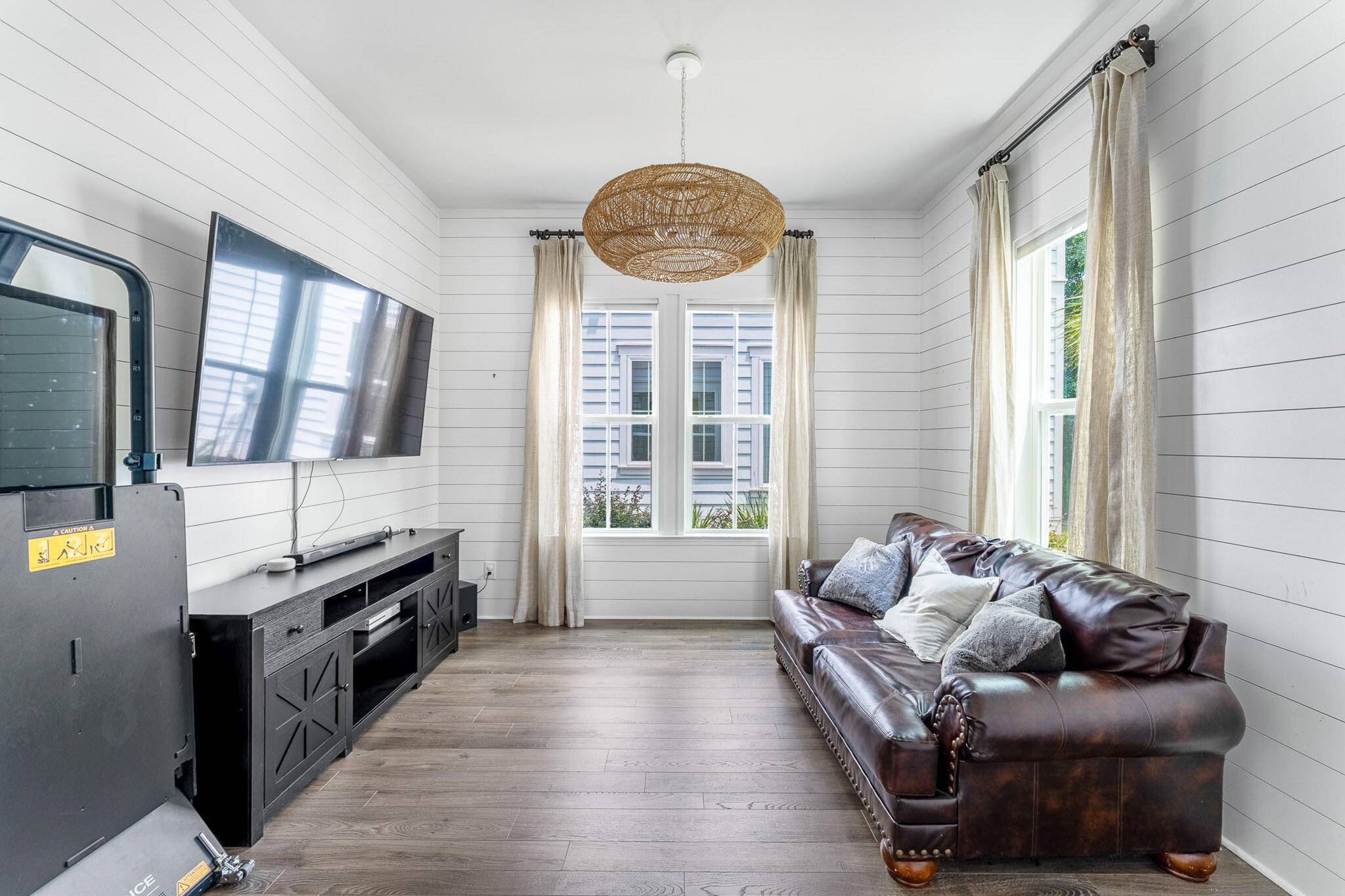 Summerville, SC 29483,120 E Respite Ln