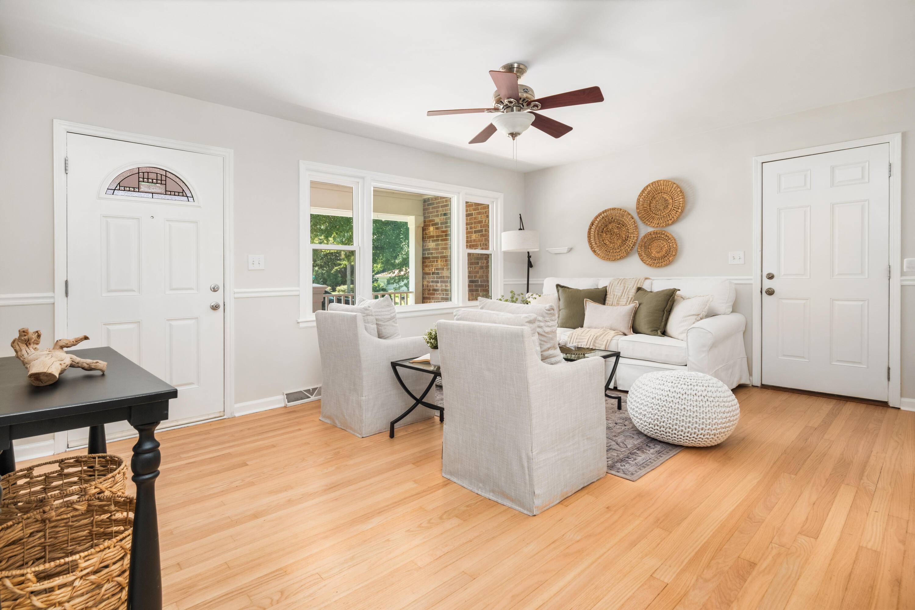 Charleston, SC 29407,327 Mcclain St