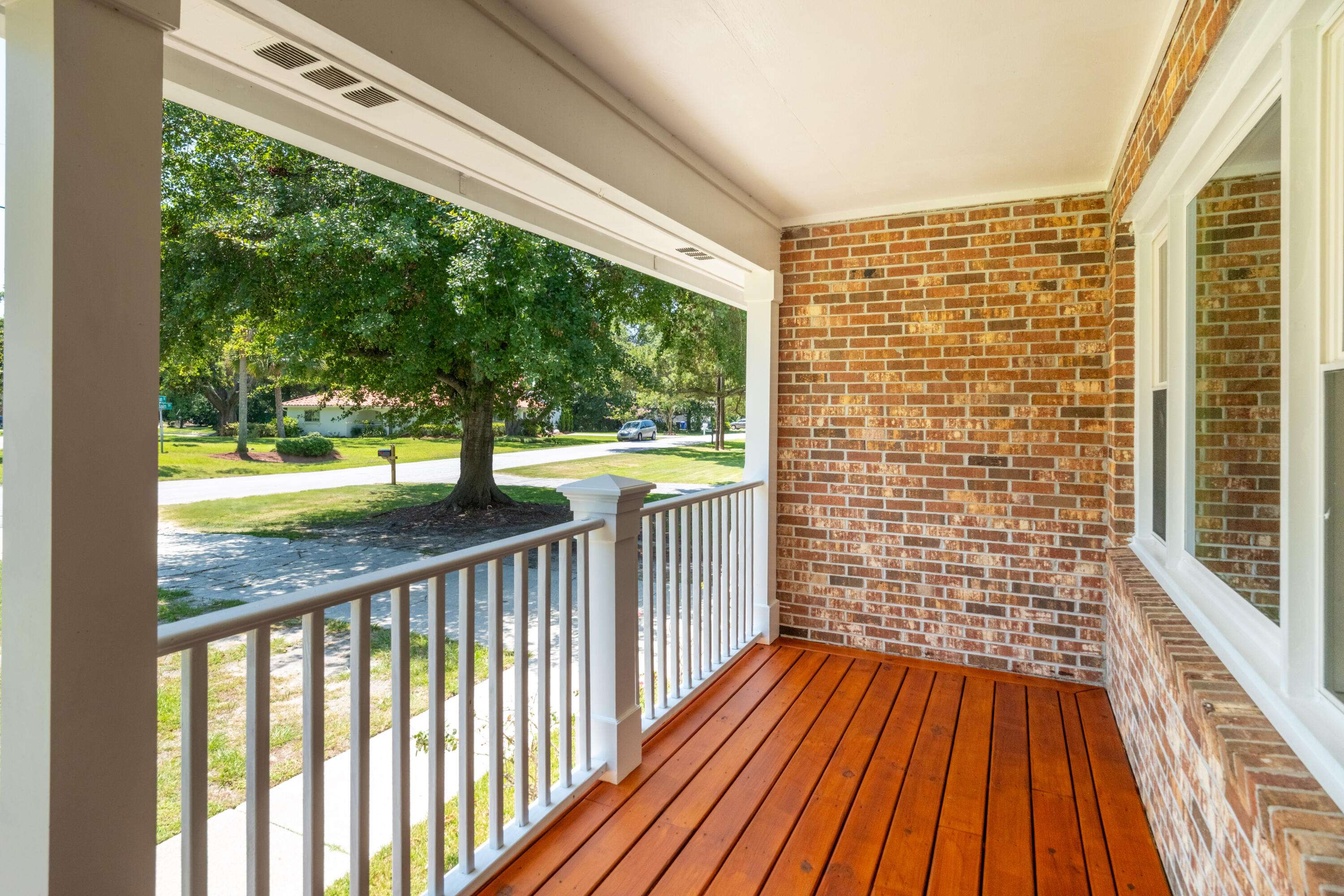 Charleston, SC 29407,327 Mcclain St