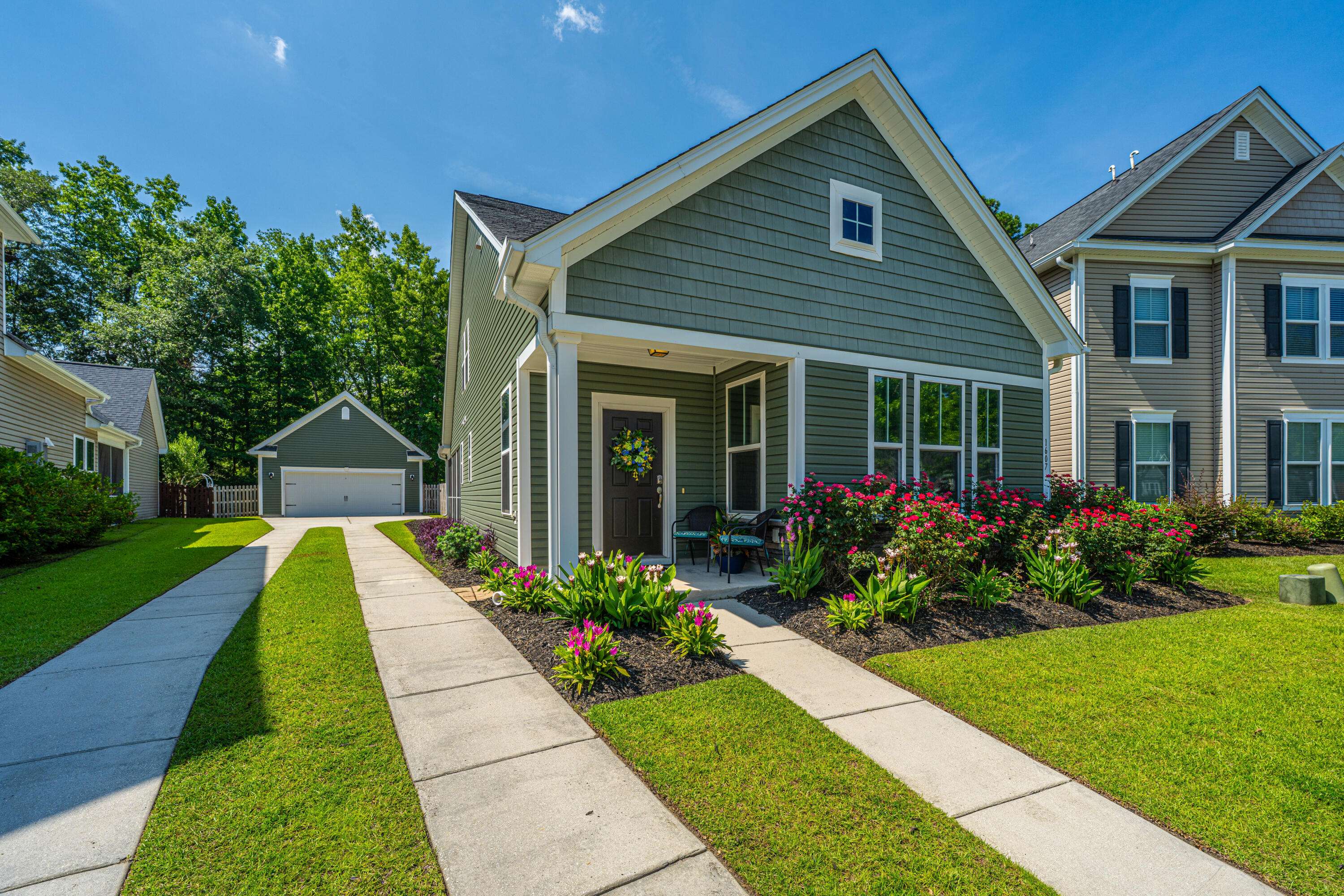 Charleston, SC 29414,1607 Roustabout Way