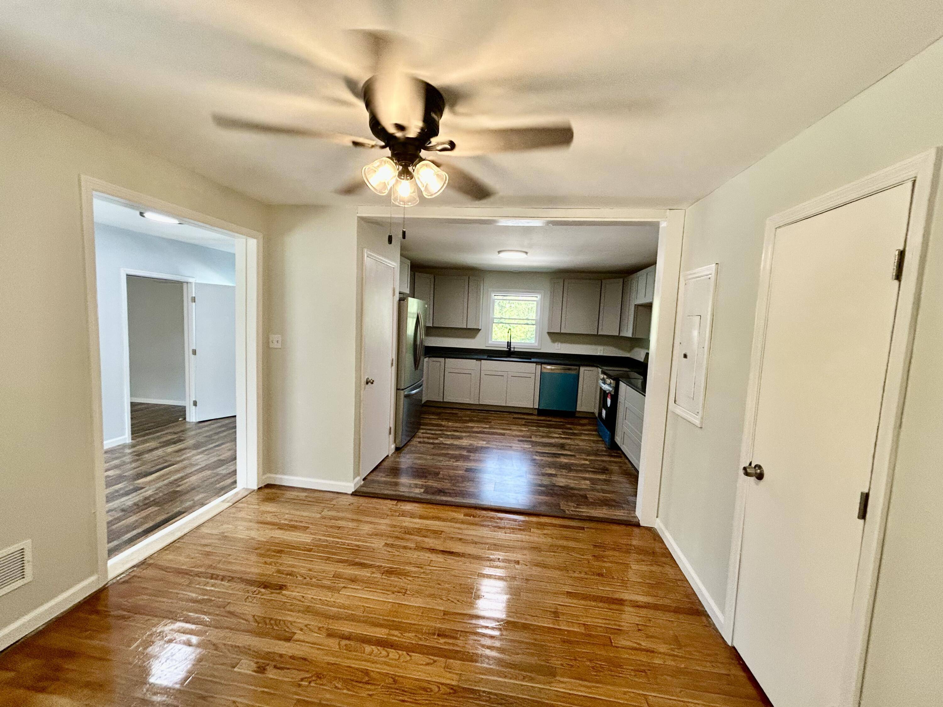 Varnville, SC 29944,365 W Pine St