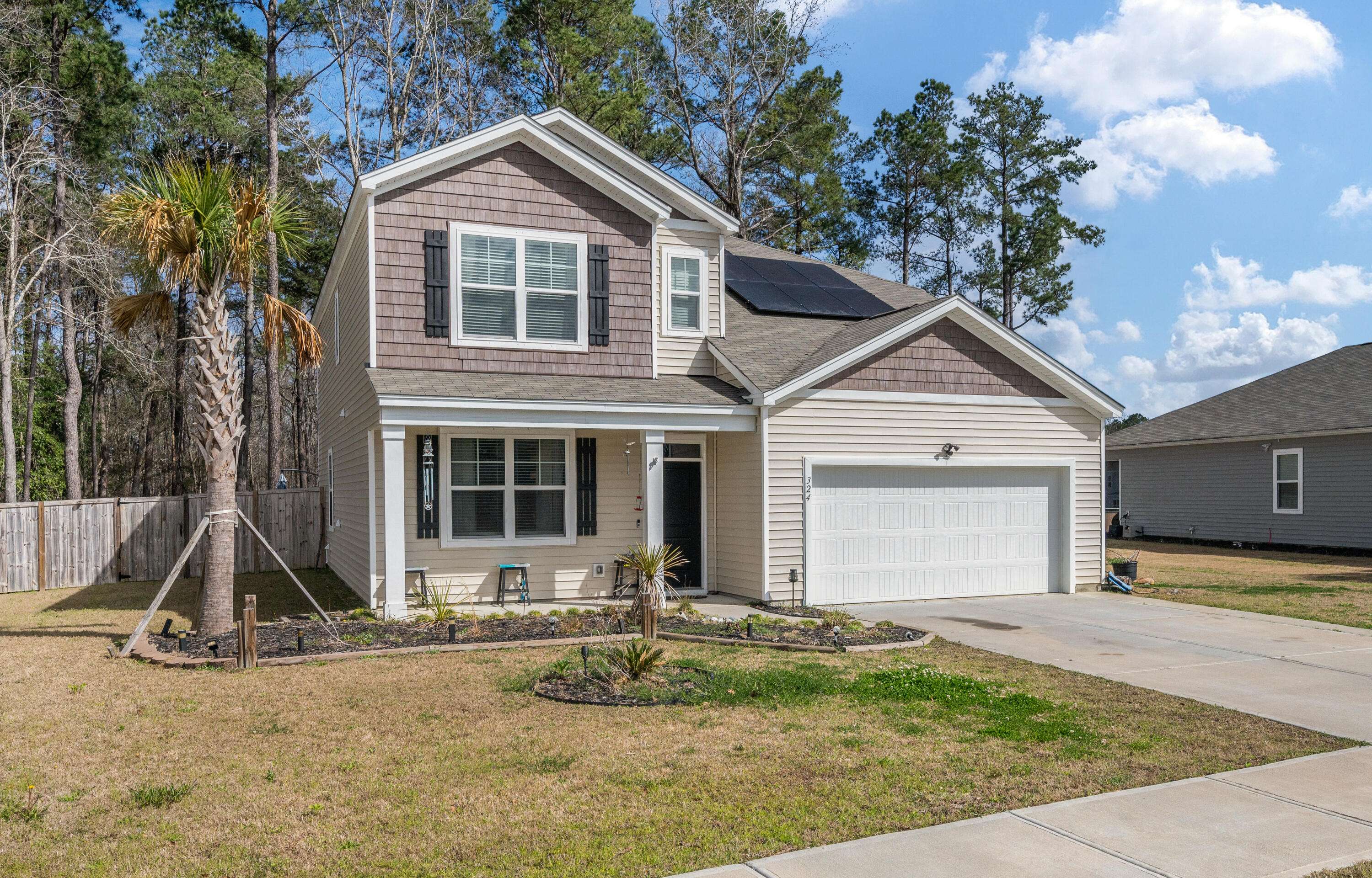 Moncks Corner, SC 29461,324 Spruce Ivy St