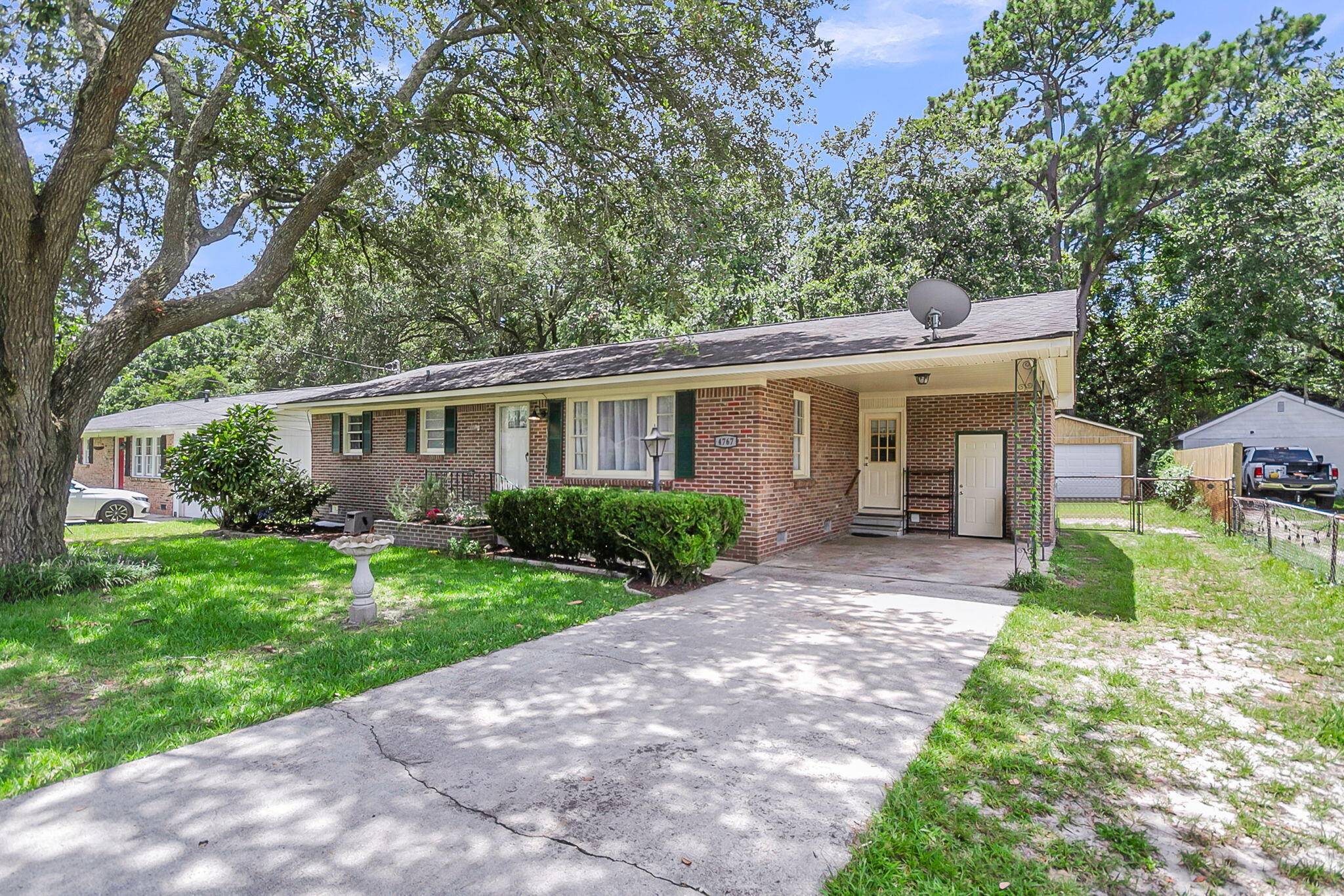North Charleston, SC 29405,4767 June St