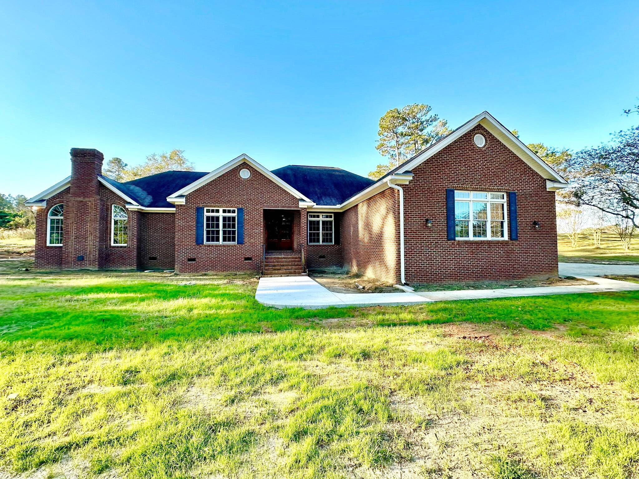 Saint Matthews, SC 29135,55 Longest Dr