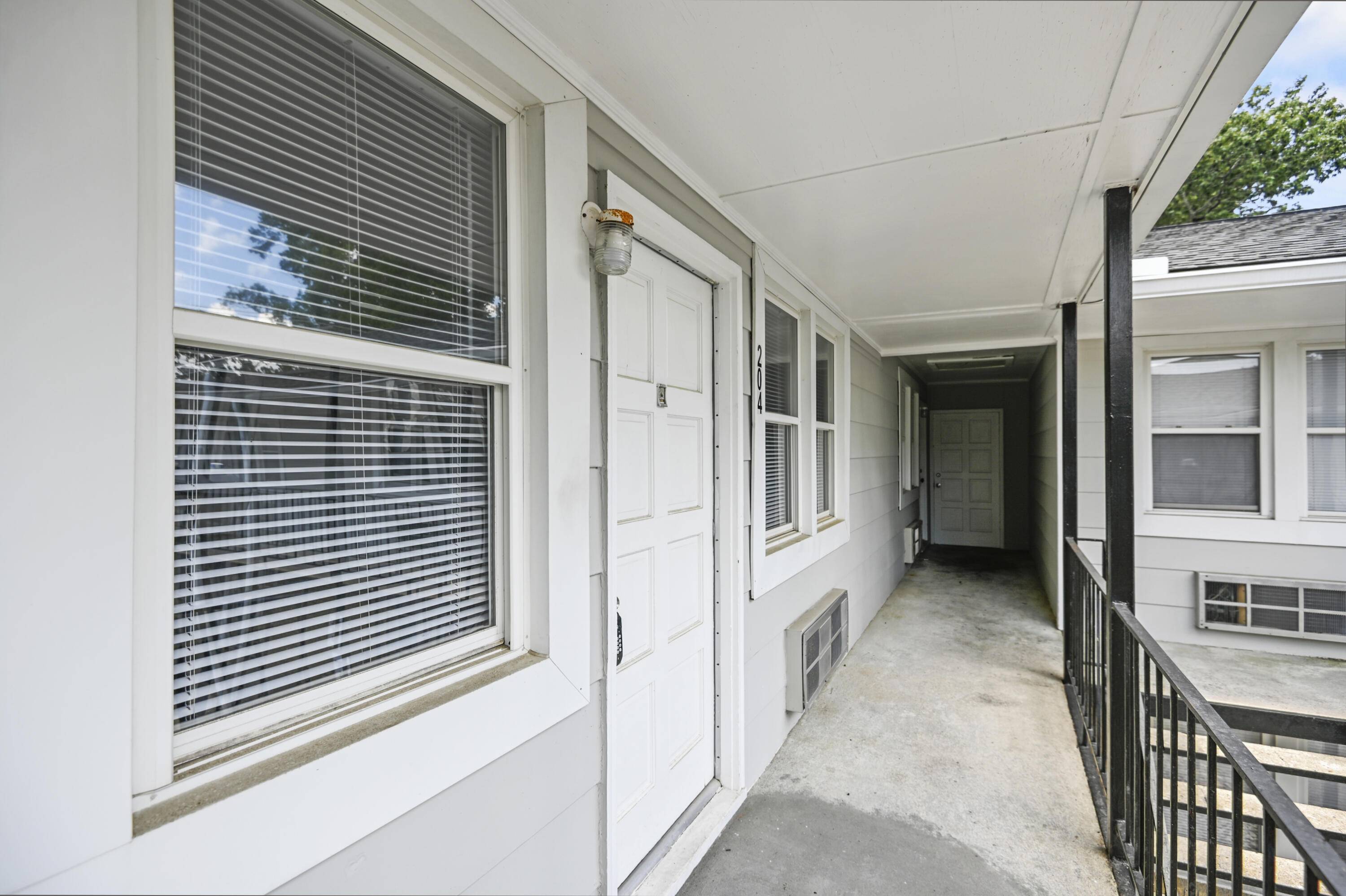 Charleston, SC 29414,2107 Rondo St #204