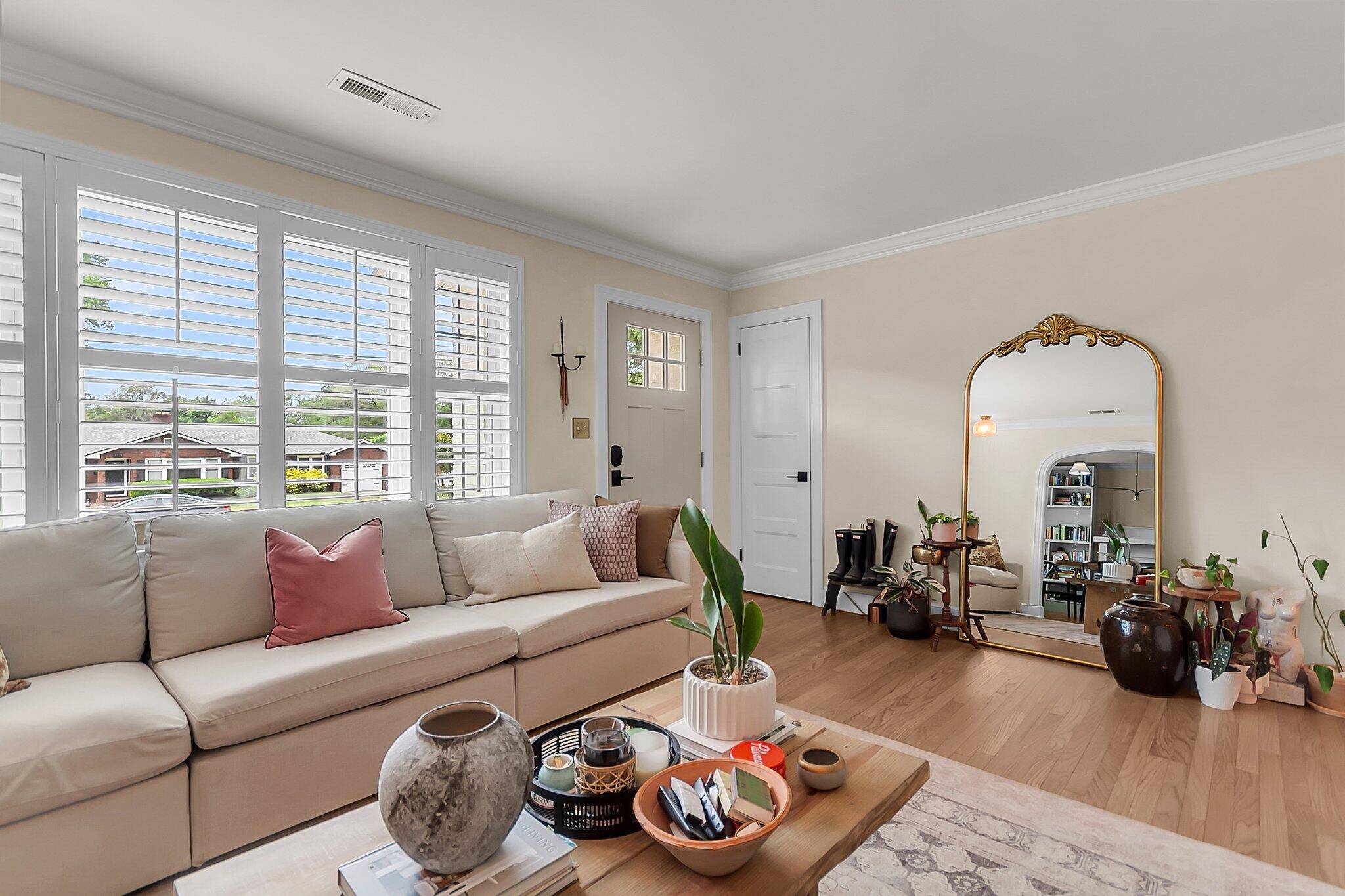 North Charleston, SC 29405,5028 Victoria Ave