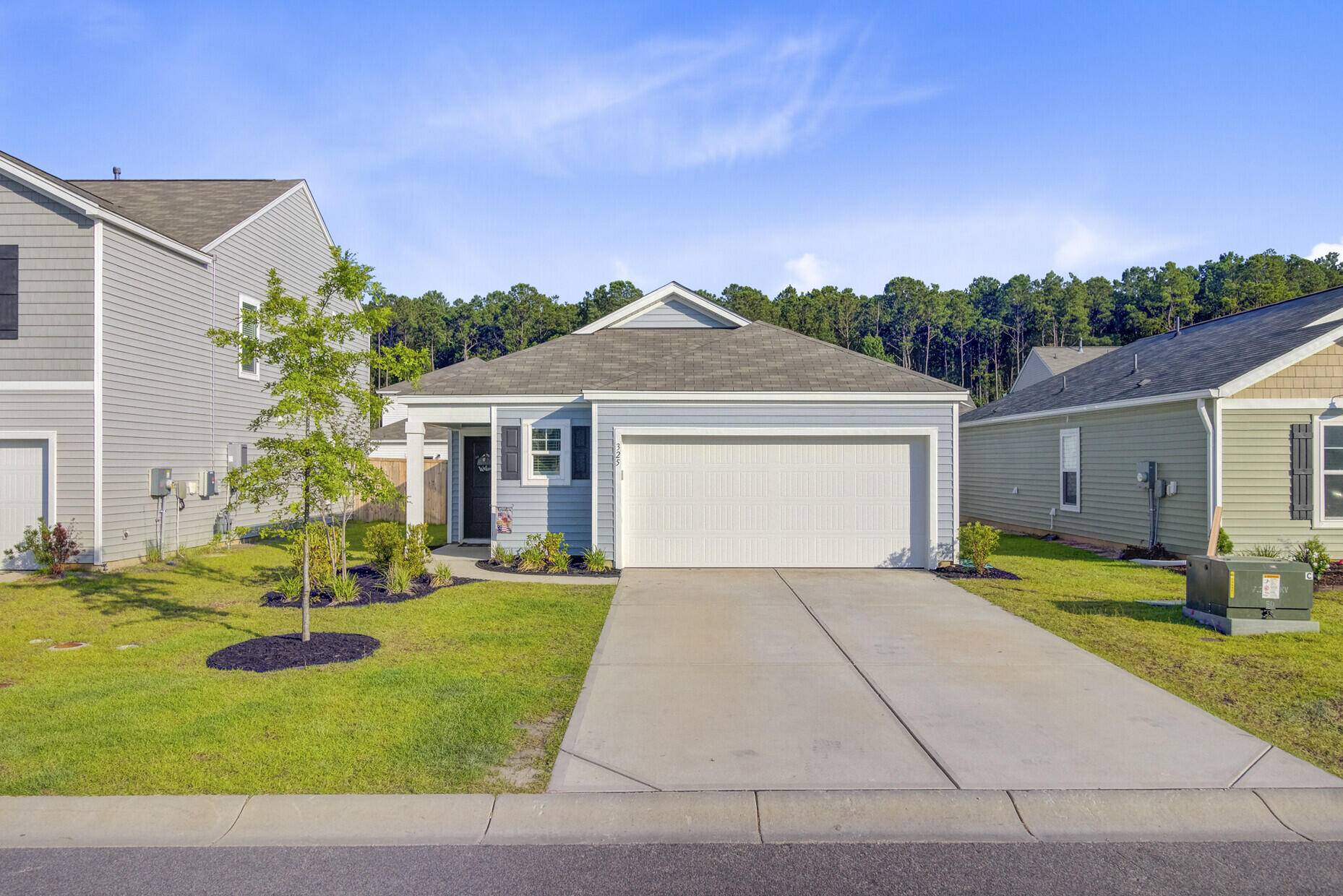 Summerville, SC 29486,325 Coral Sunset Way