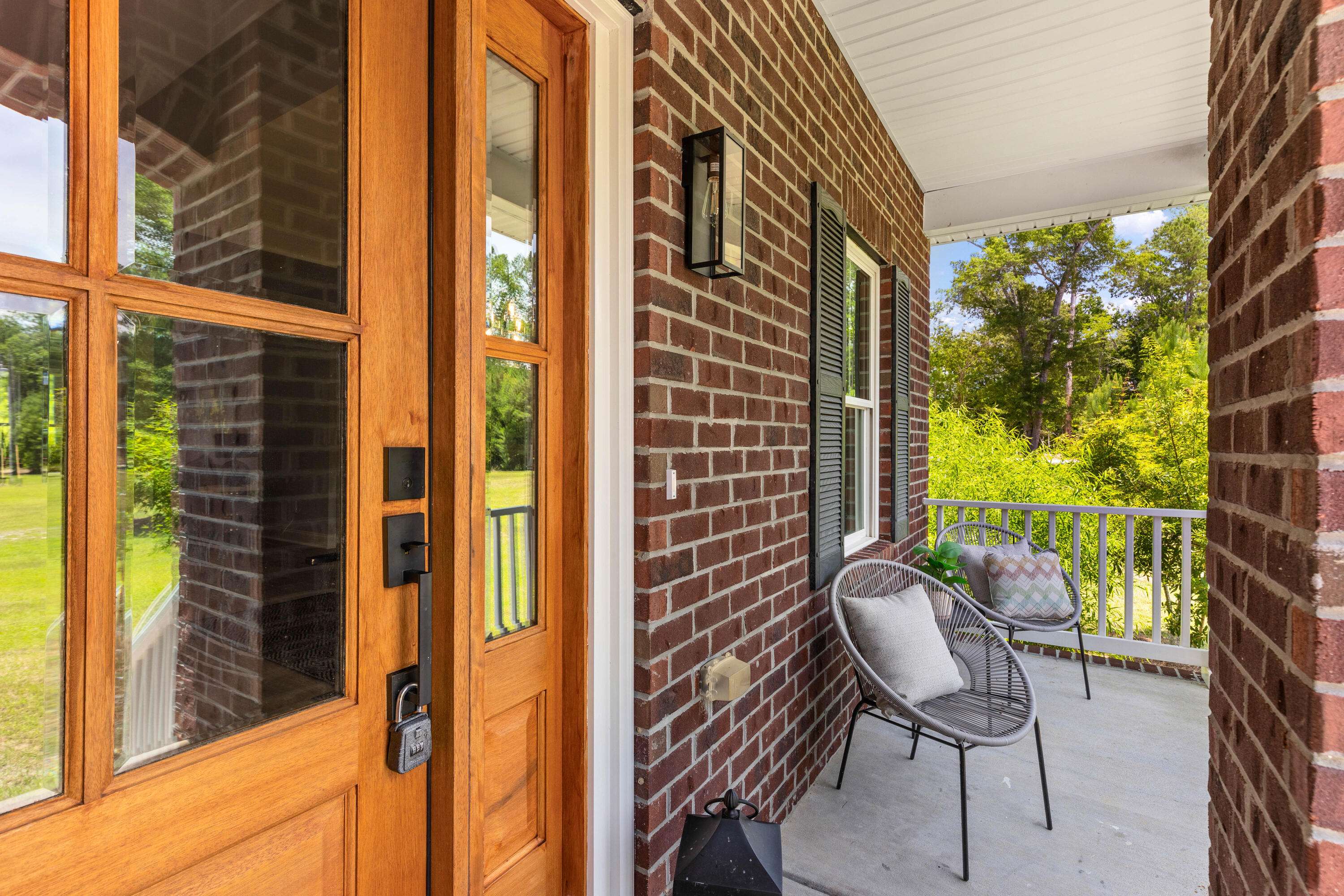 Summerville, SC 29486,529 Southern Acres Ln