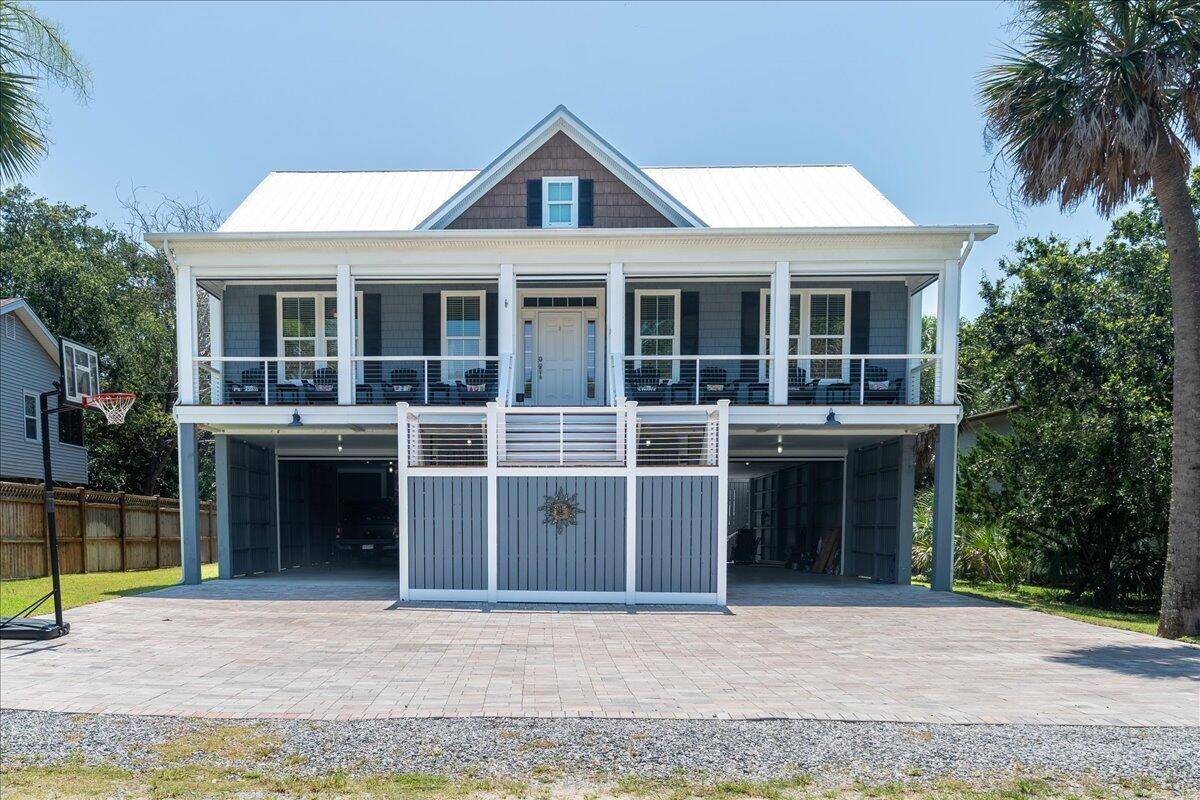 Edisto Island, SC 29438,2907 White Cap St