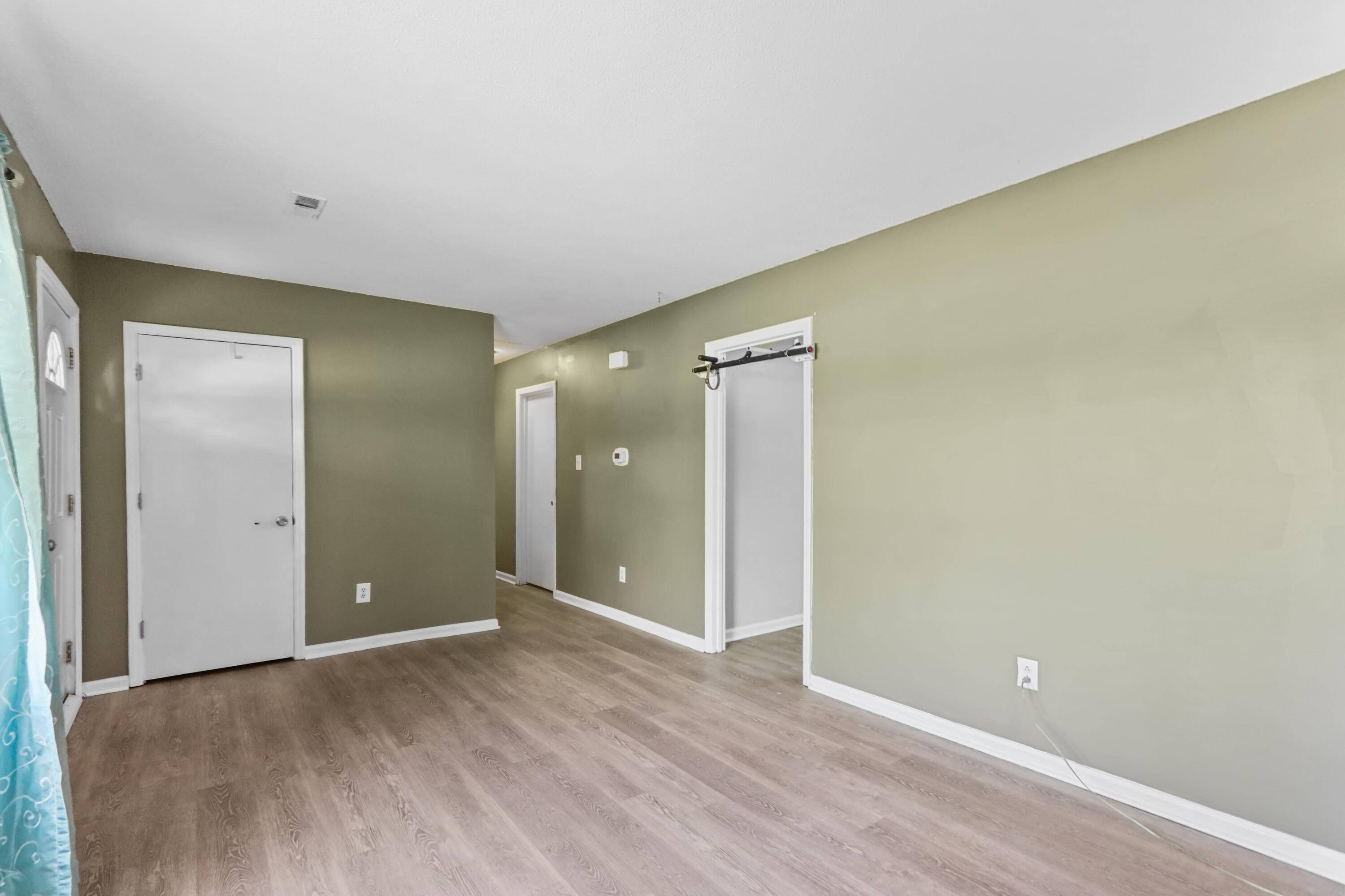 North Charleston, SC 29420,7696 Brandywine Rd