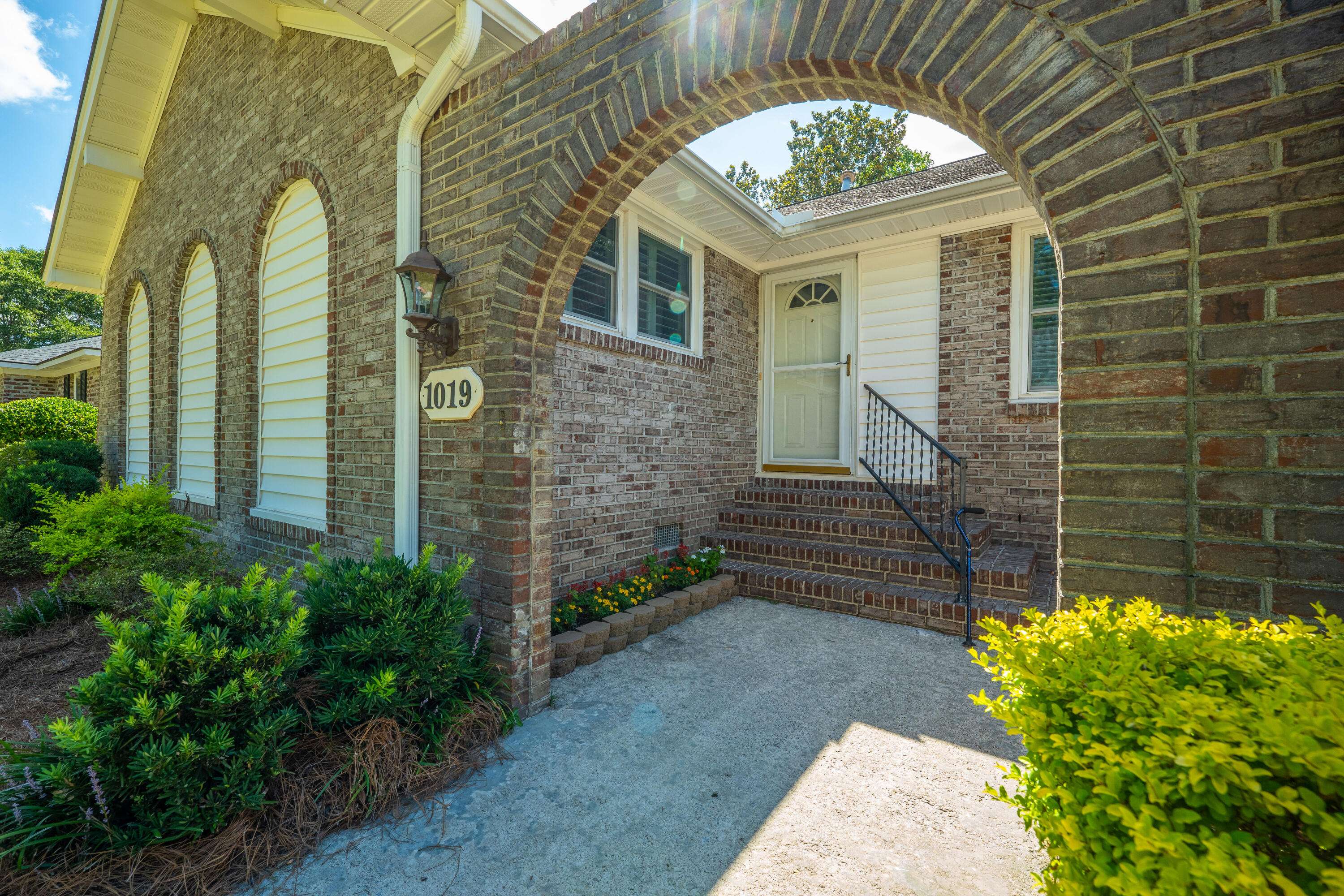 Hanahan, SC 29410,1019 Yeamans Hall Rd