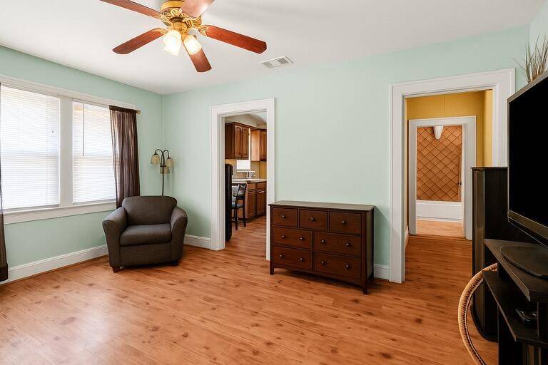 North Charleston, SC 29405,2735 Constitution Ave