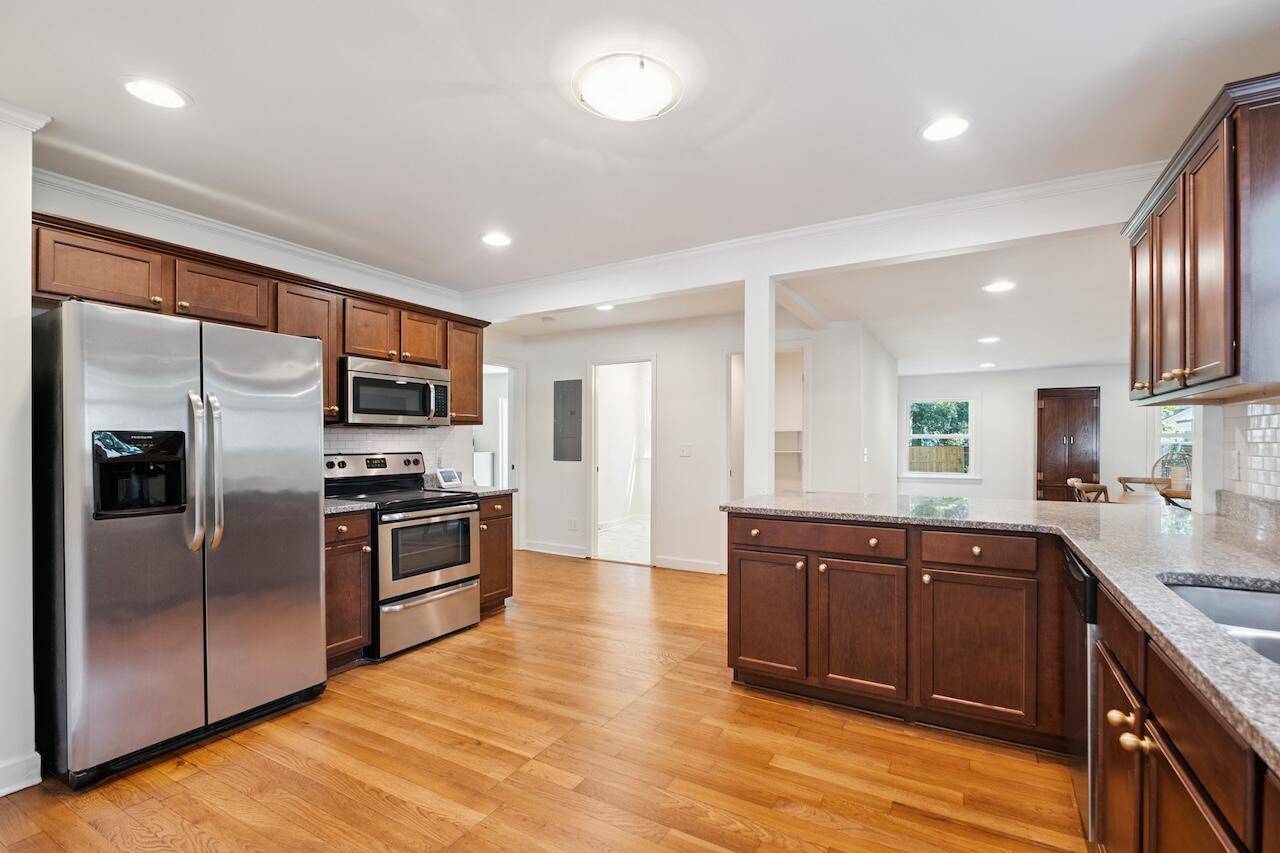 North Charleston, SC 29405,4632 Holmes Ave