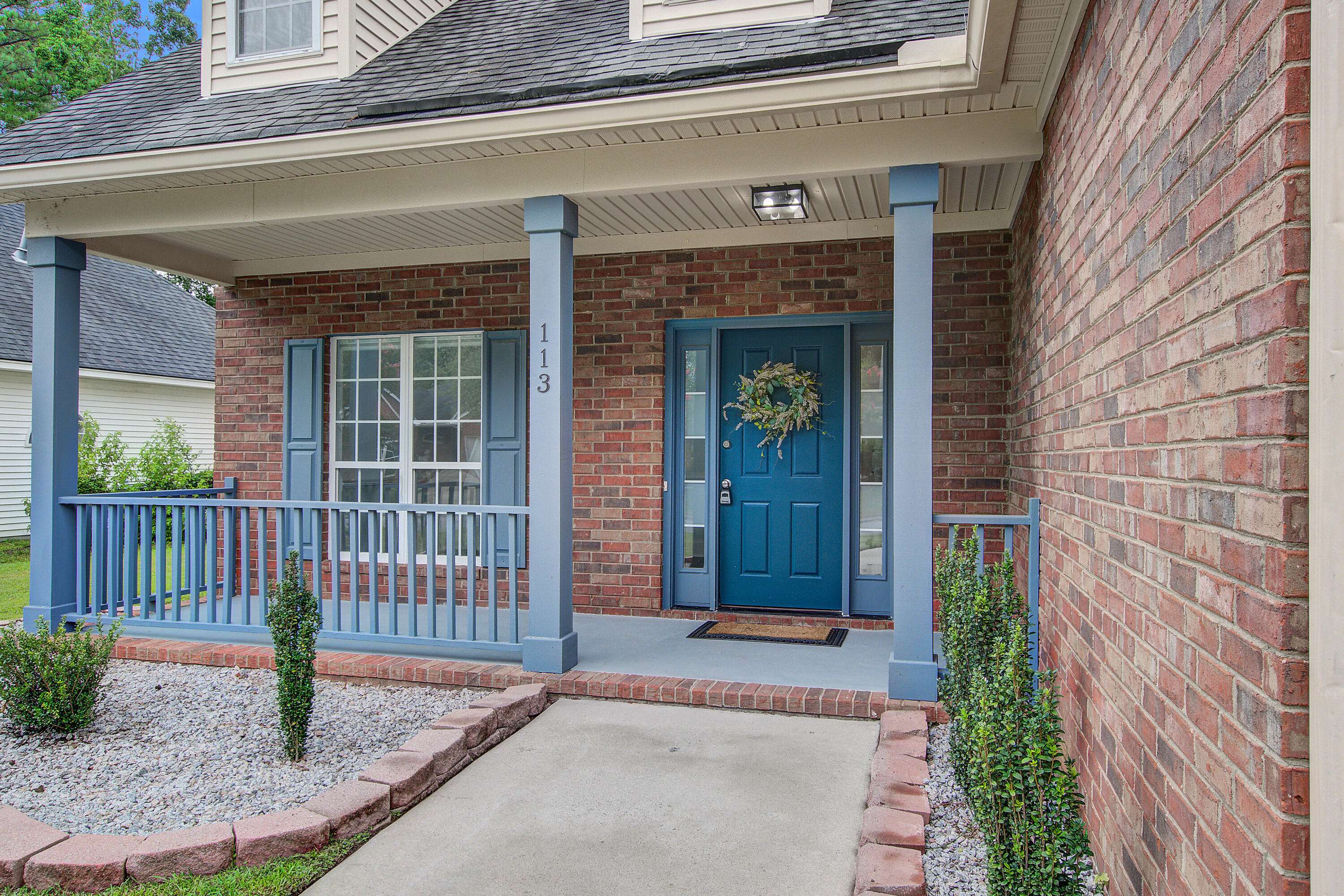 Summerville, SC 29483,113 Presidio Bnd