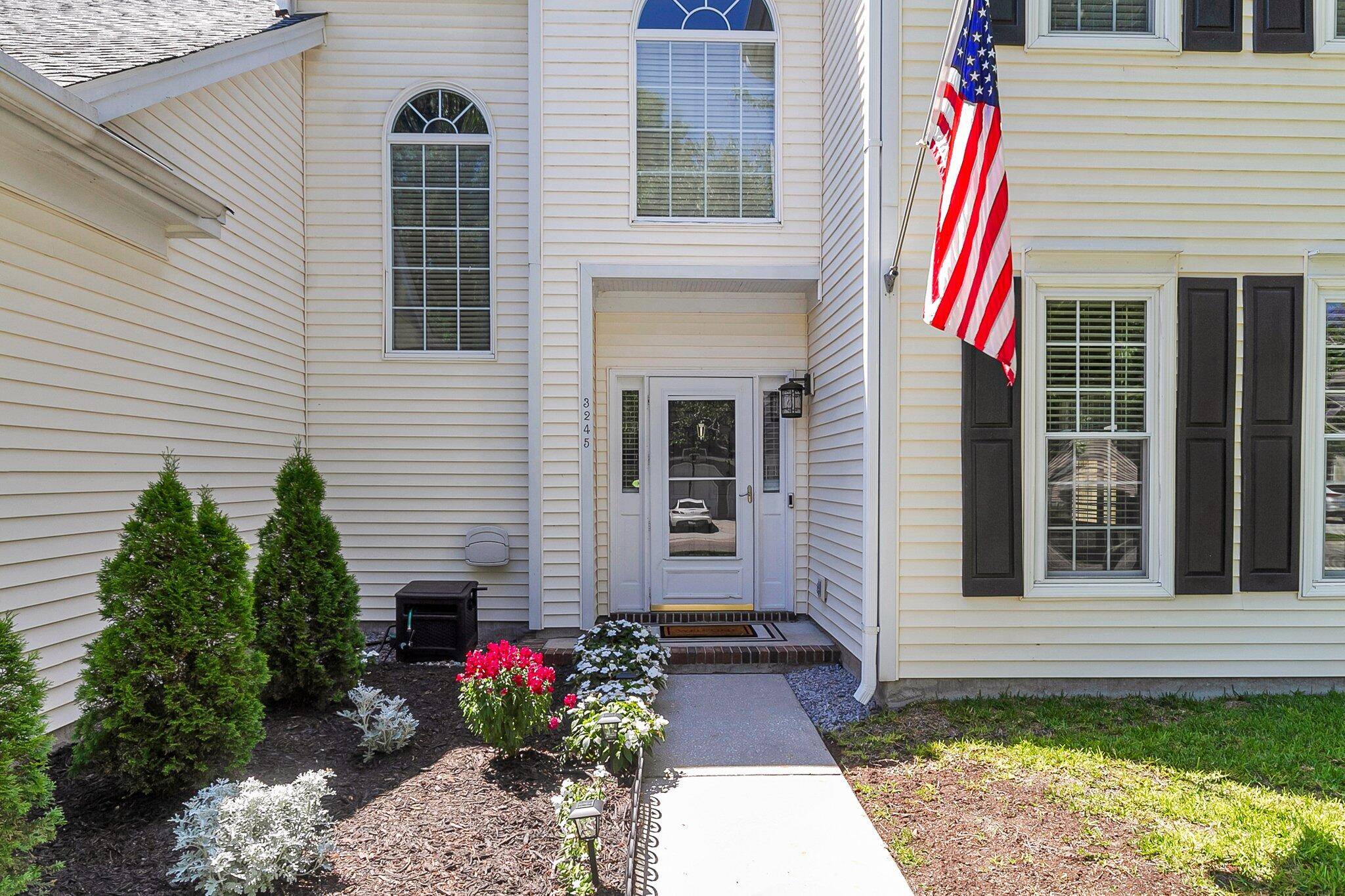 Mount Pleasant, SC 29466,3245 Heathland Way