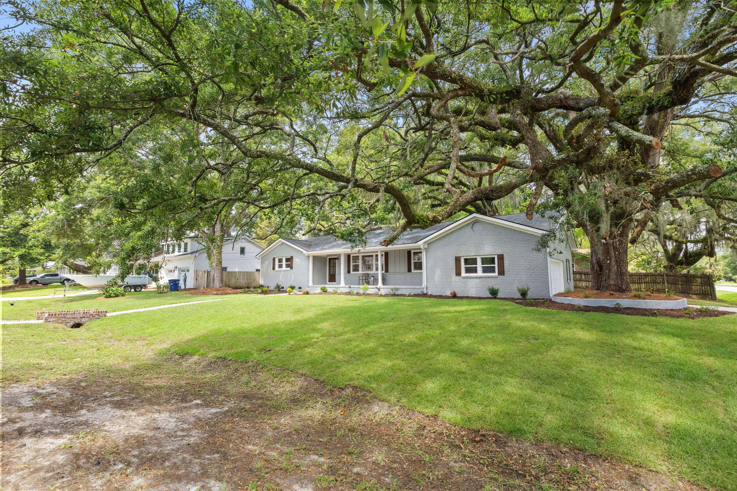 Charleston, SC 29414,2335 S Lander Ln