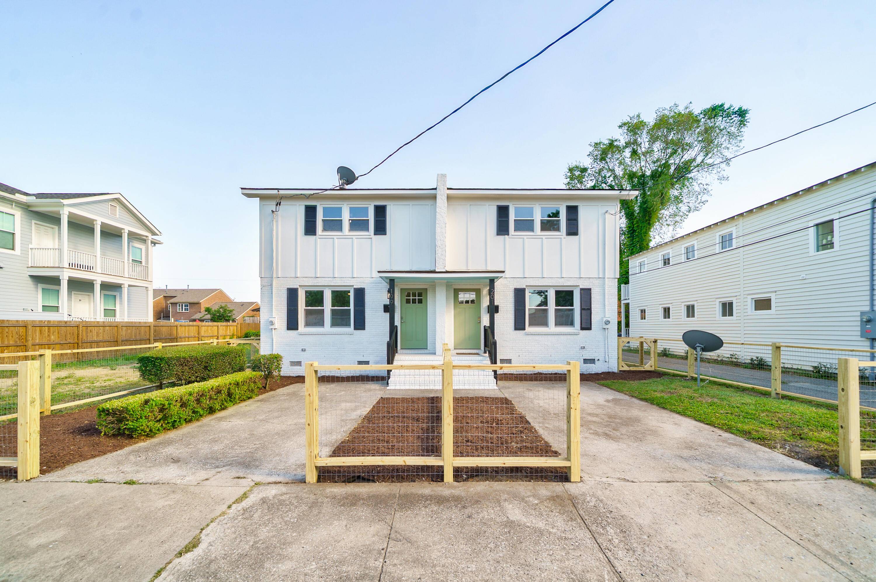 Charleston, SC 29403,199/201 Romney St