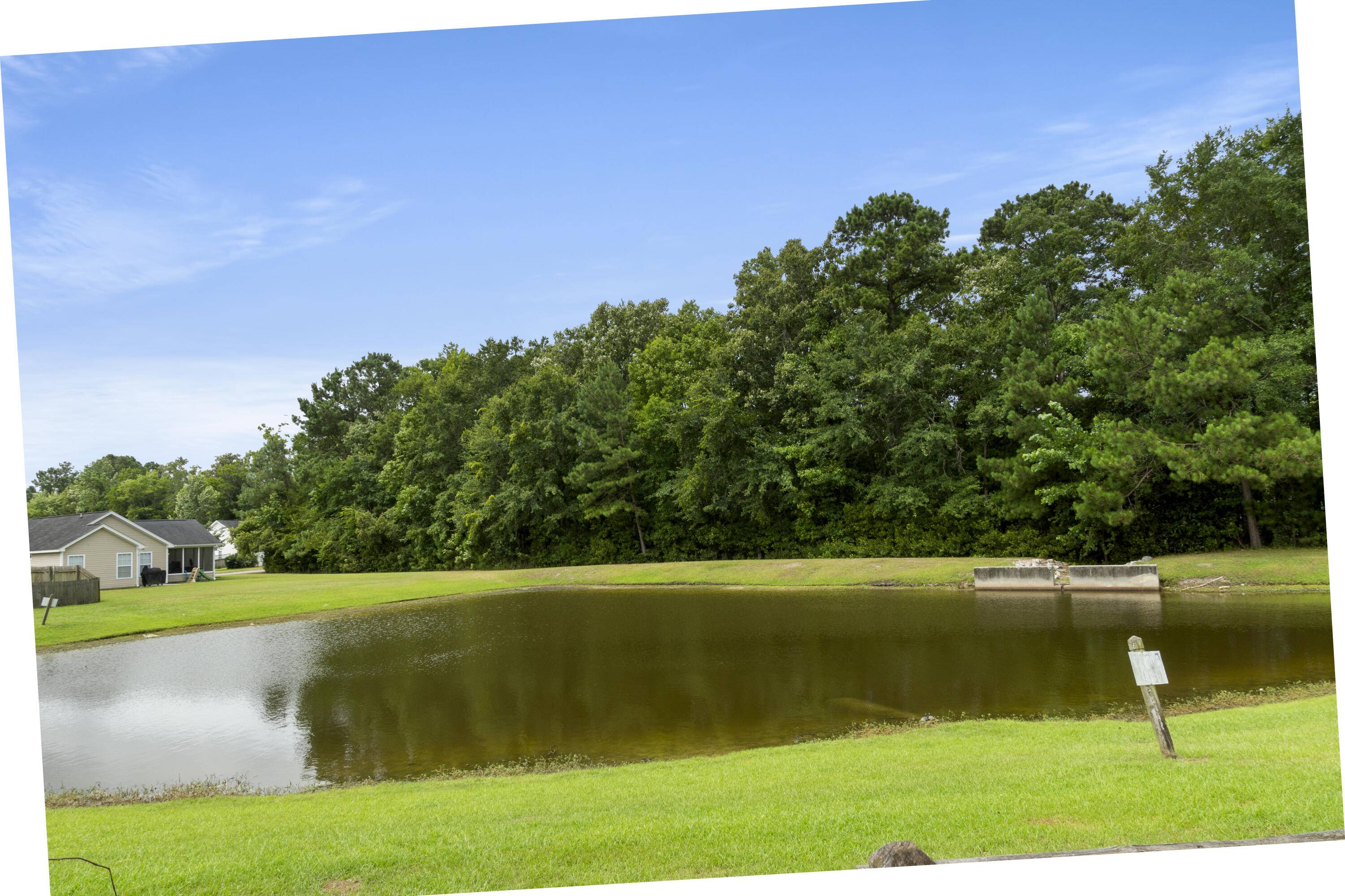 Summerville, SC 29485,304 Coosawatchie St