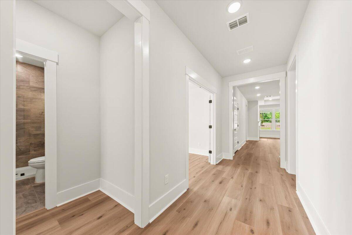 Summerville, SC 29486,639 Coral Bells Ln