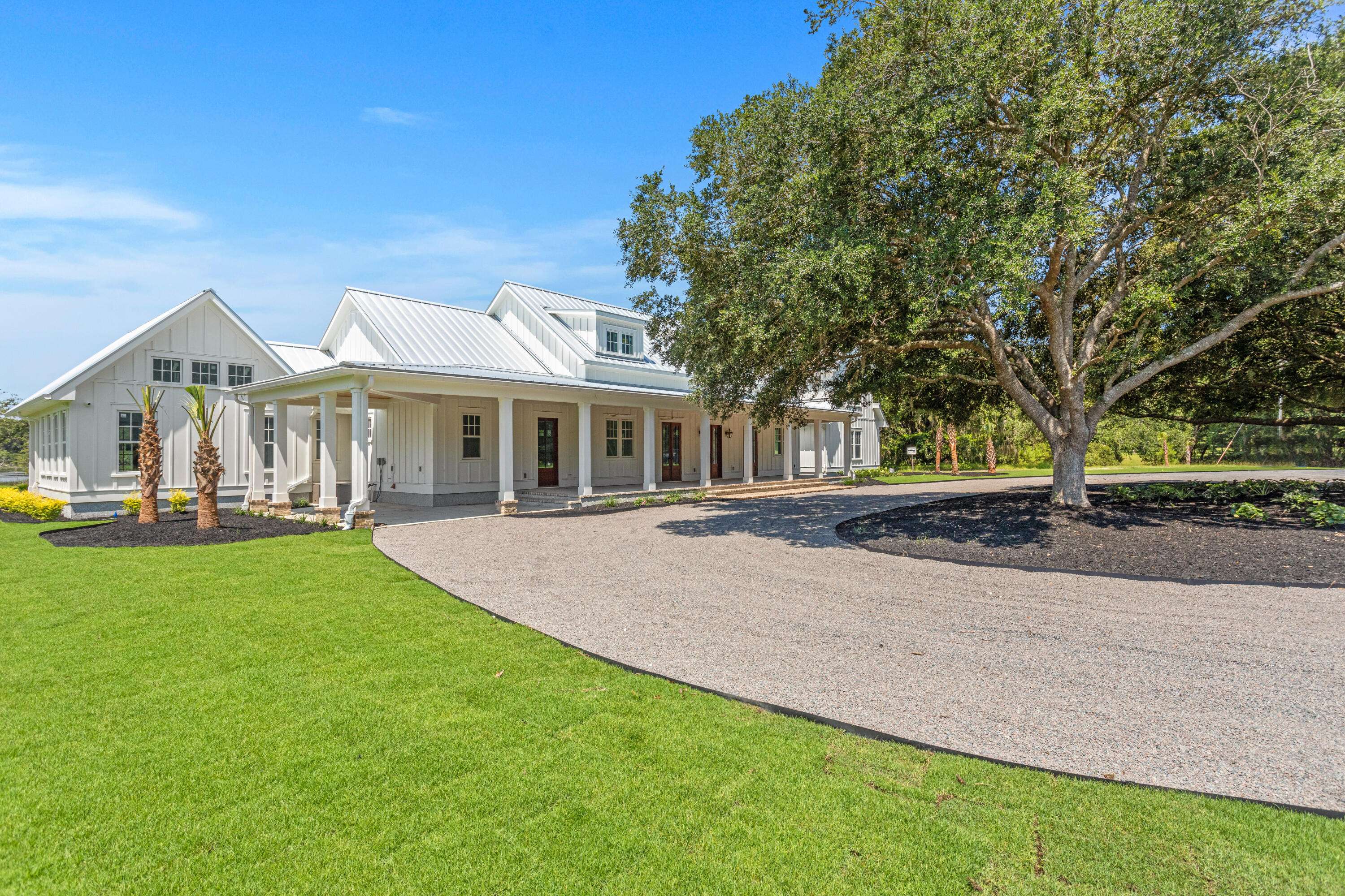 Johns Island, SC 29455,5670 Grimshaw Rd