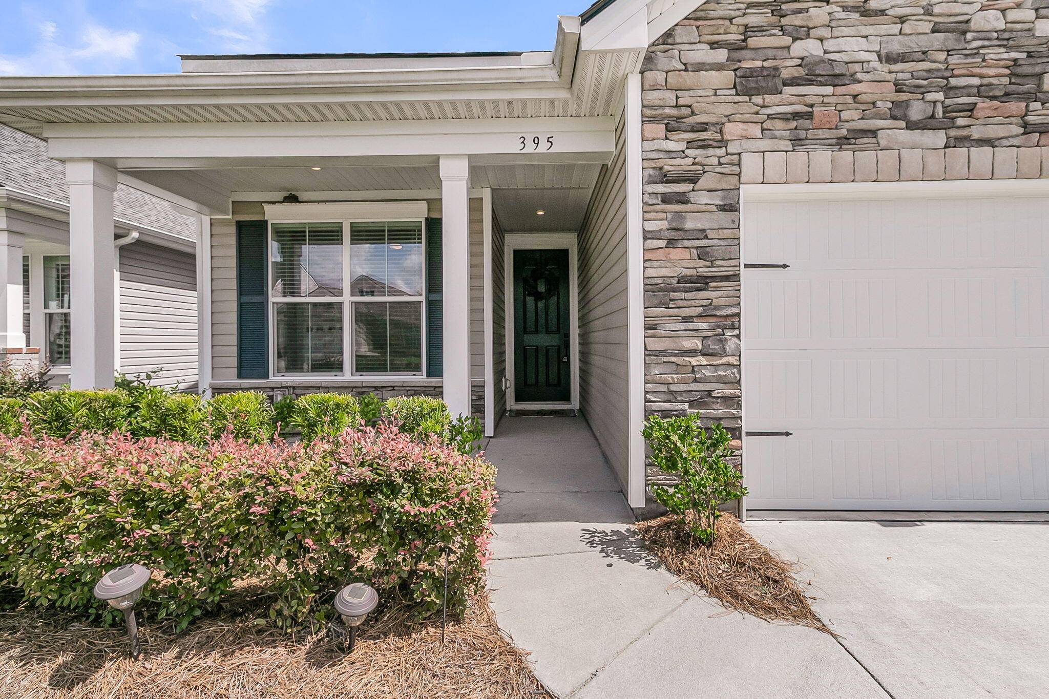 Summerville, SC 29486,395 Seaside Trl