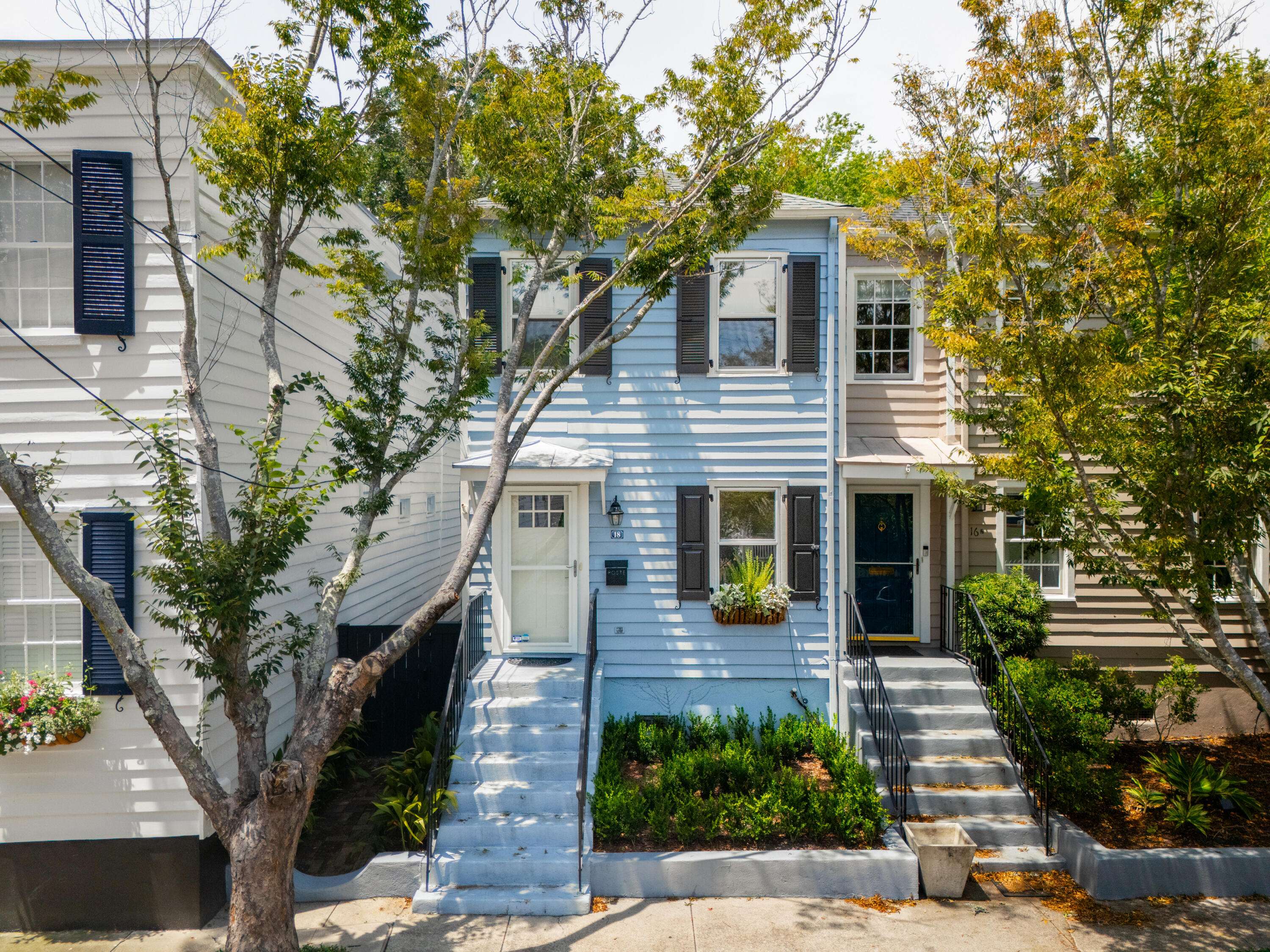 Charleston, SC 29401,18 Short St