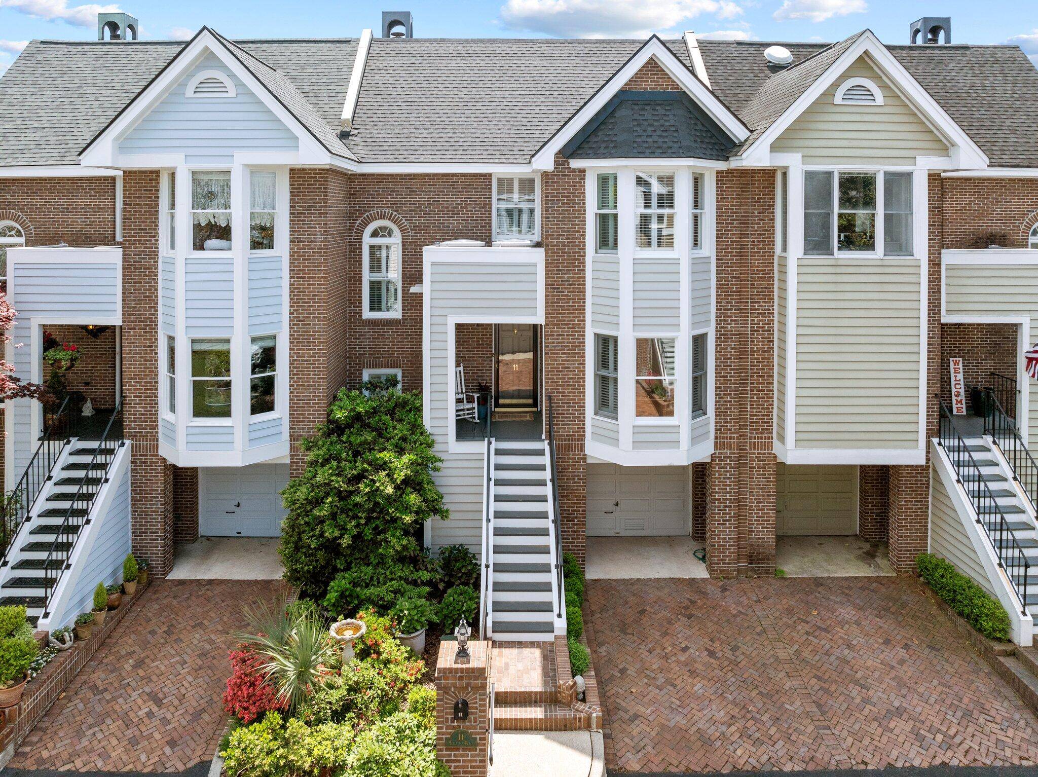 Charleston, SC 29401,11 Harleston Pl
