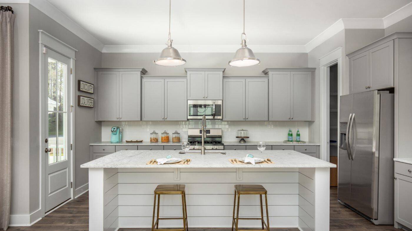 Summerville, SC 29486,102 Bloomsbury St