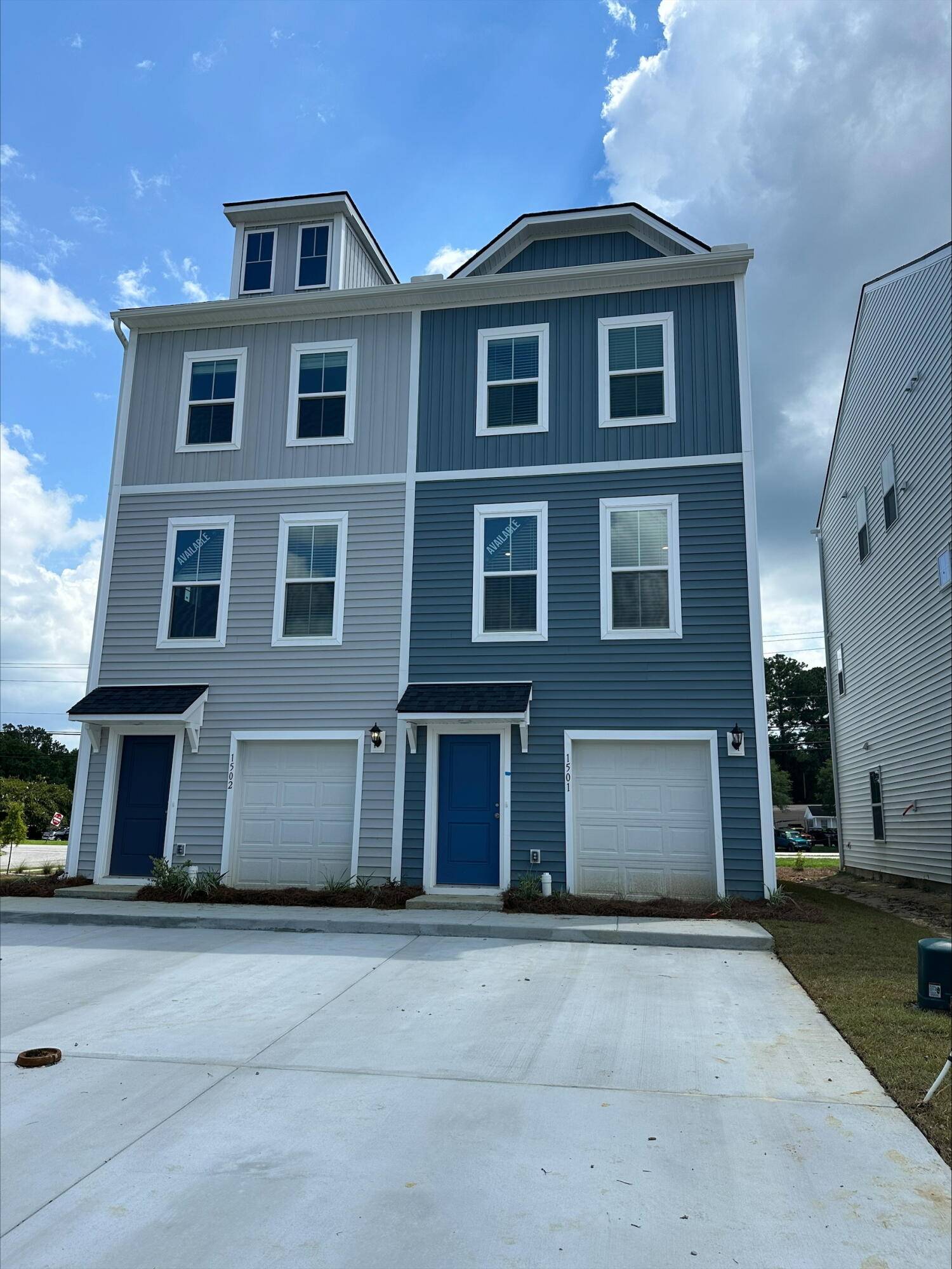North Charleston, SC 29405,5633 Forrest Hills Dr #1501