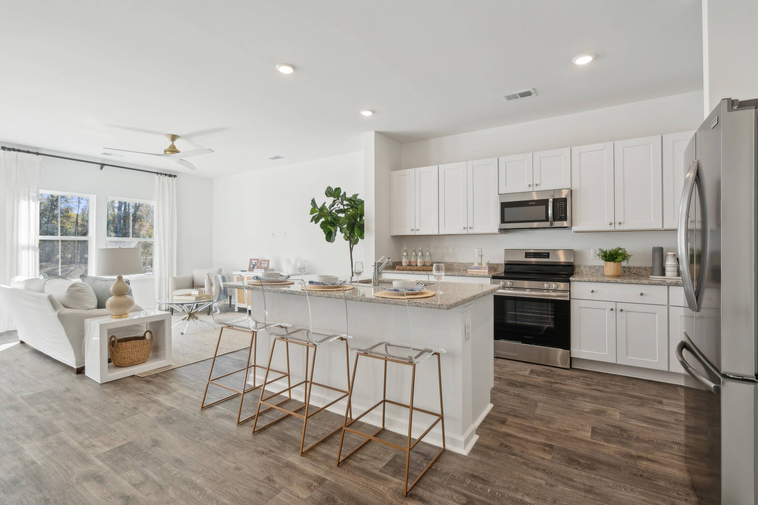 North Charleston, SC 29420,8718 Silver Perch Ln