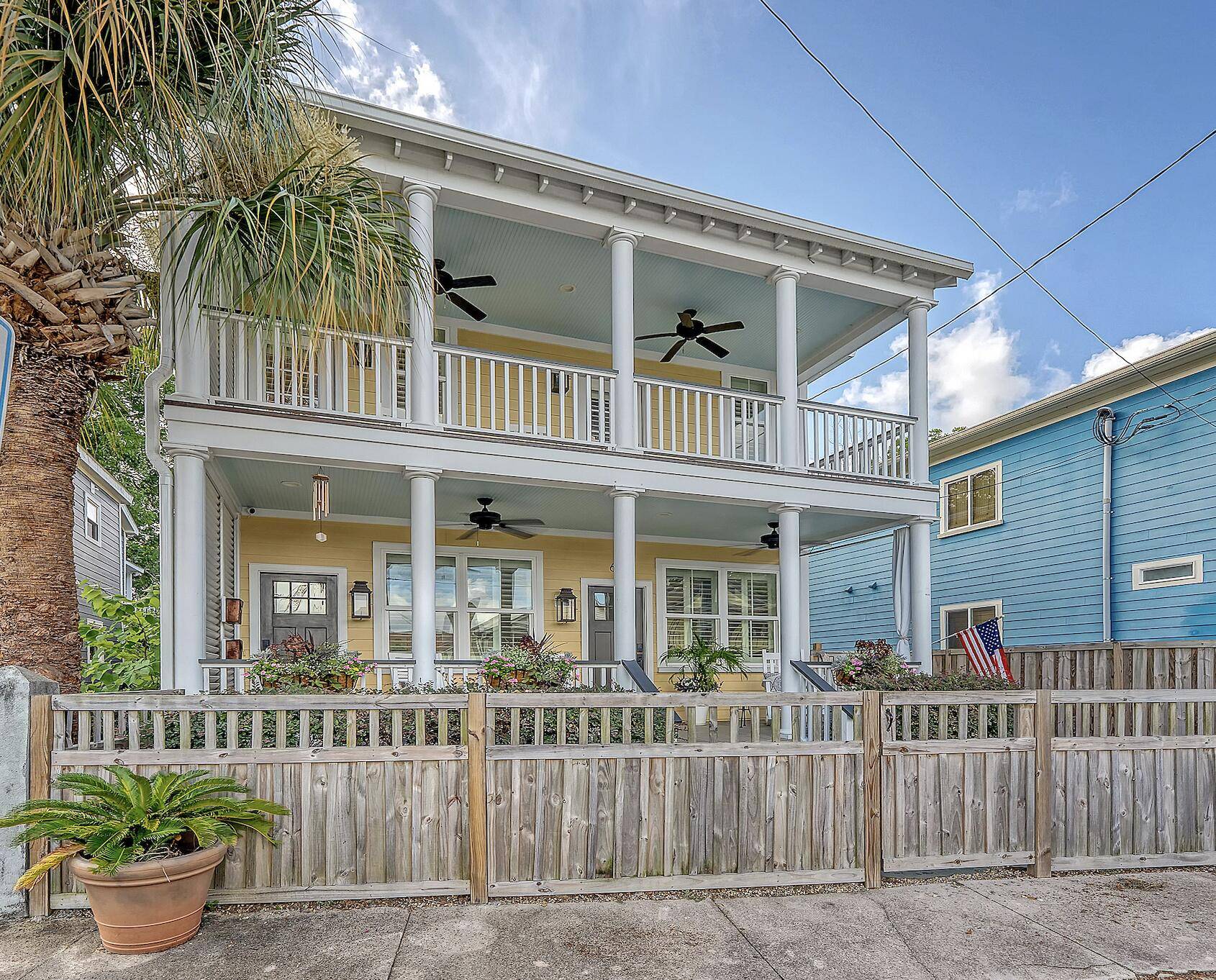 Charleston, SC 29403,69 Congress St #A&B
