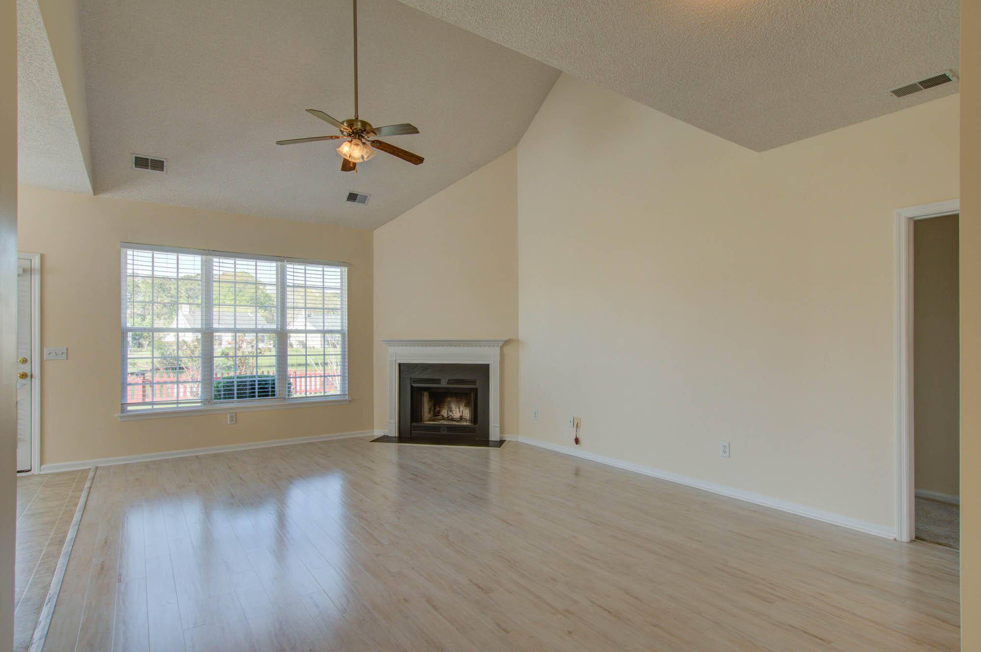 Charleston, SC 29414,533 Tribeca Dr