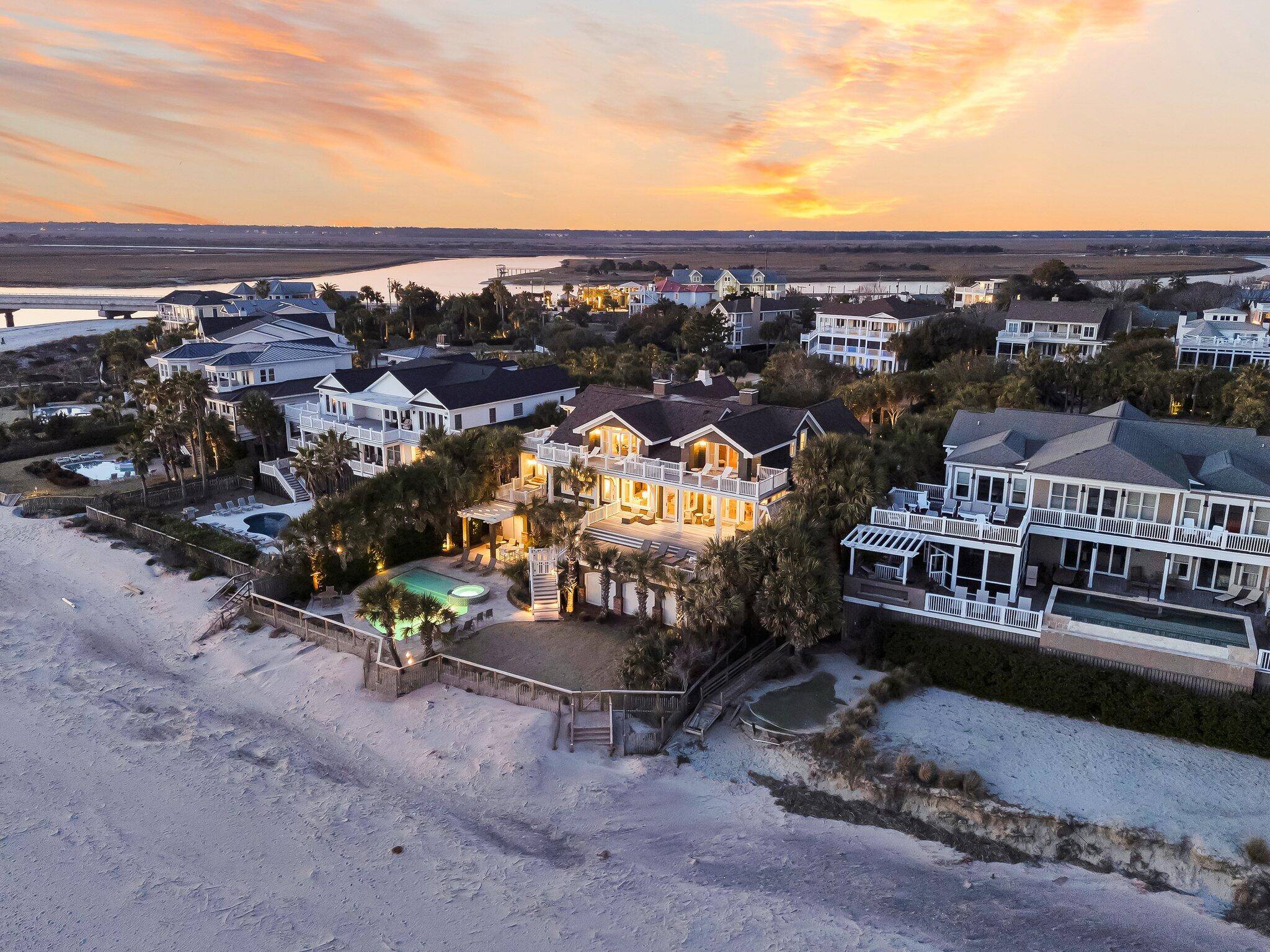 Isle Of Palms, SC 29451,112 Ocean Blvd  C (1/4 Interest)