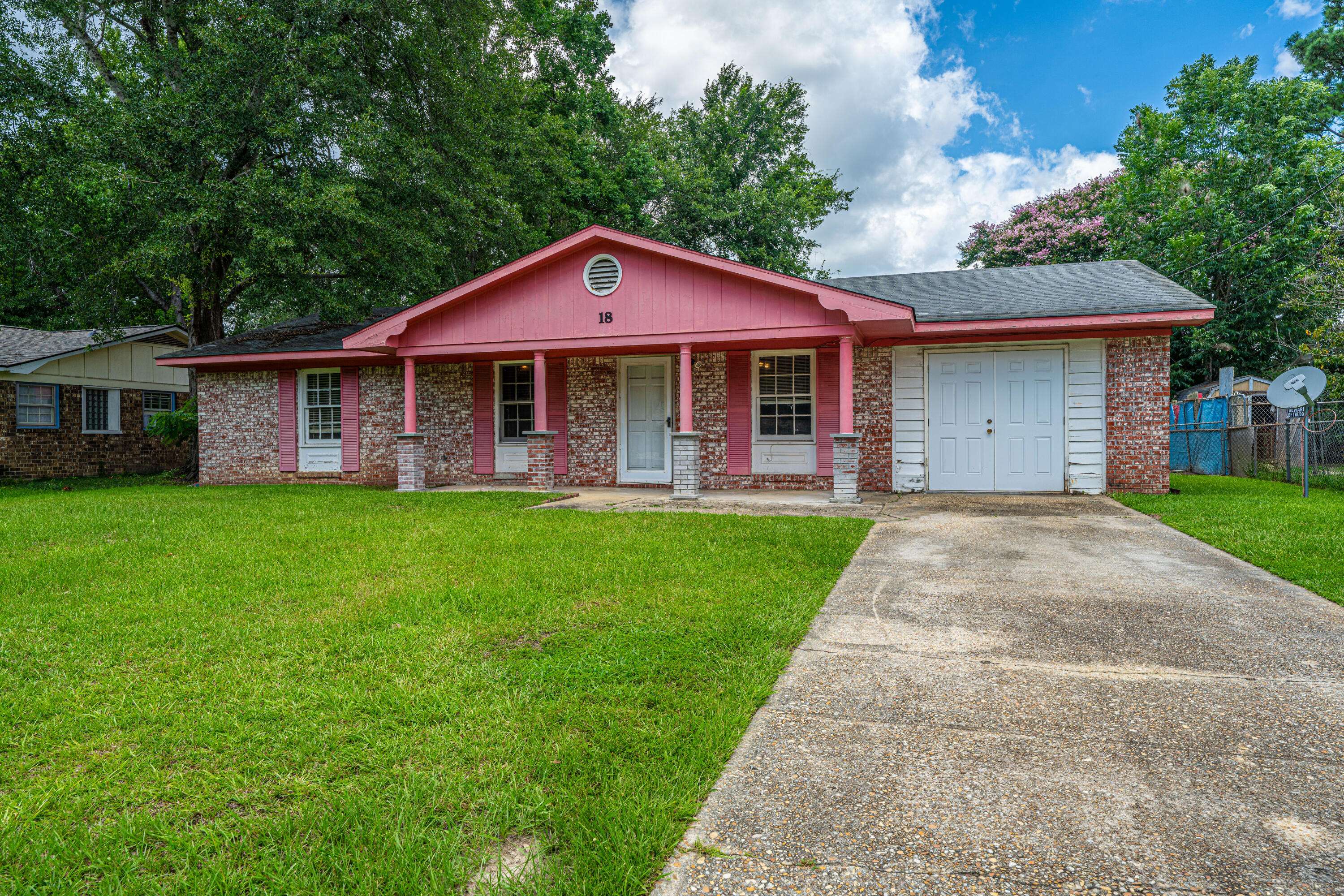 Goose Creek, SC 29445,18 Summit Ave Ave