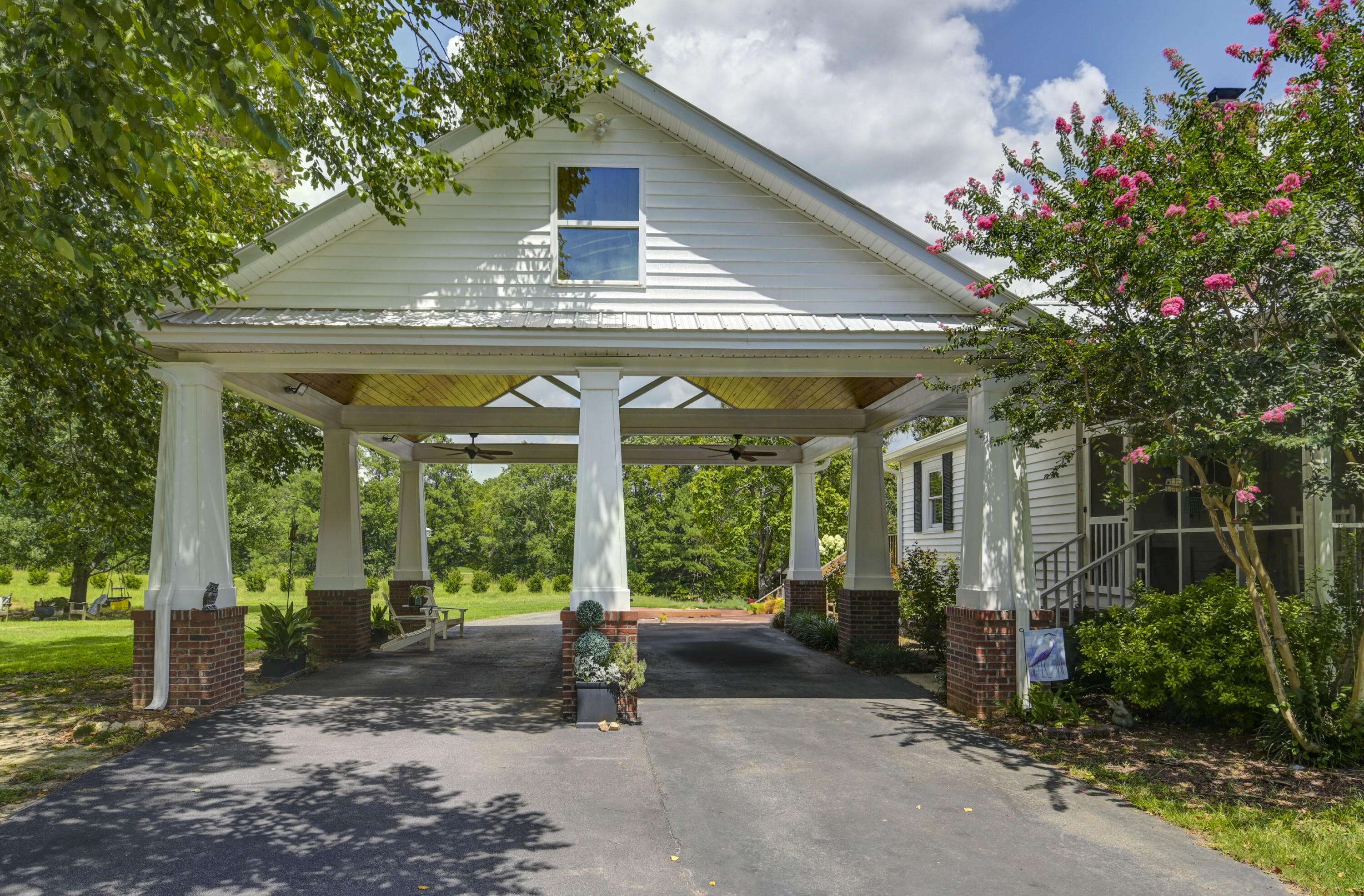 Irmo, SC 29063,2100 Shady Grove Rd
