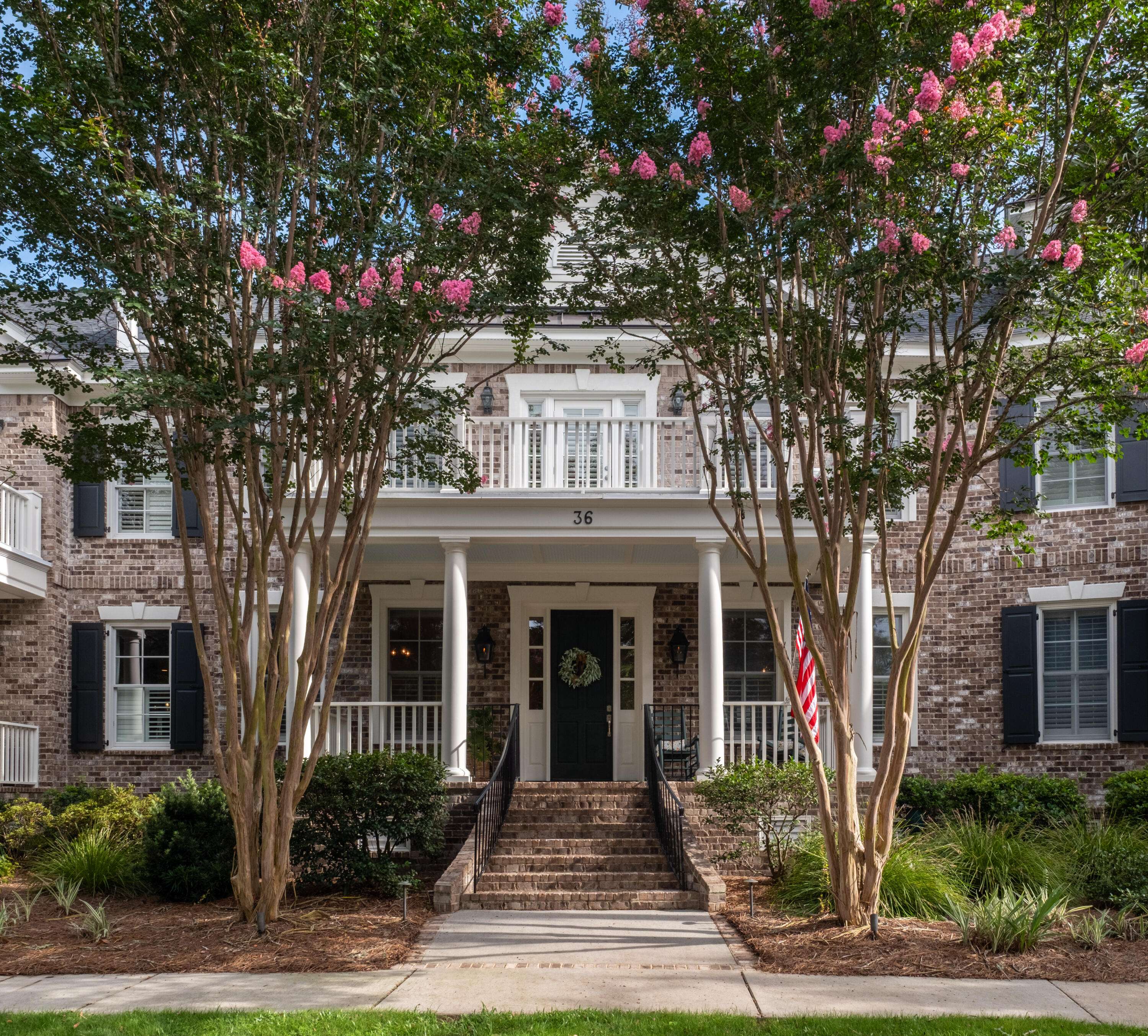 Daniel Island, SC 29492,36 Grove Ln